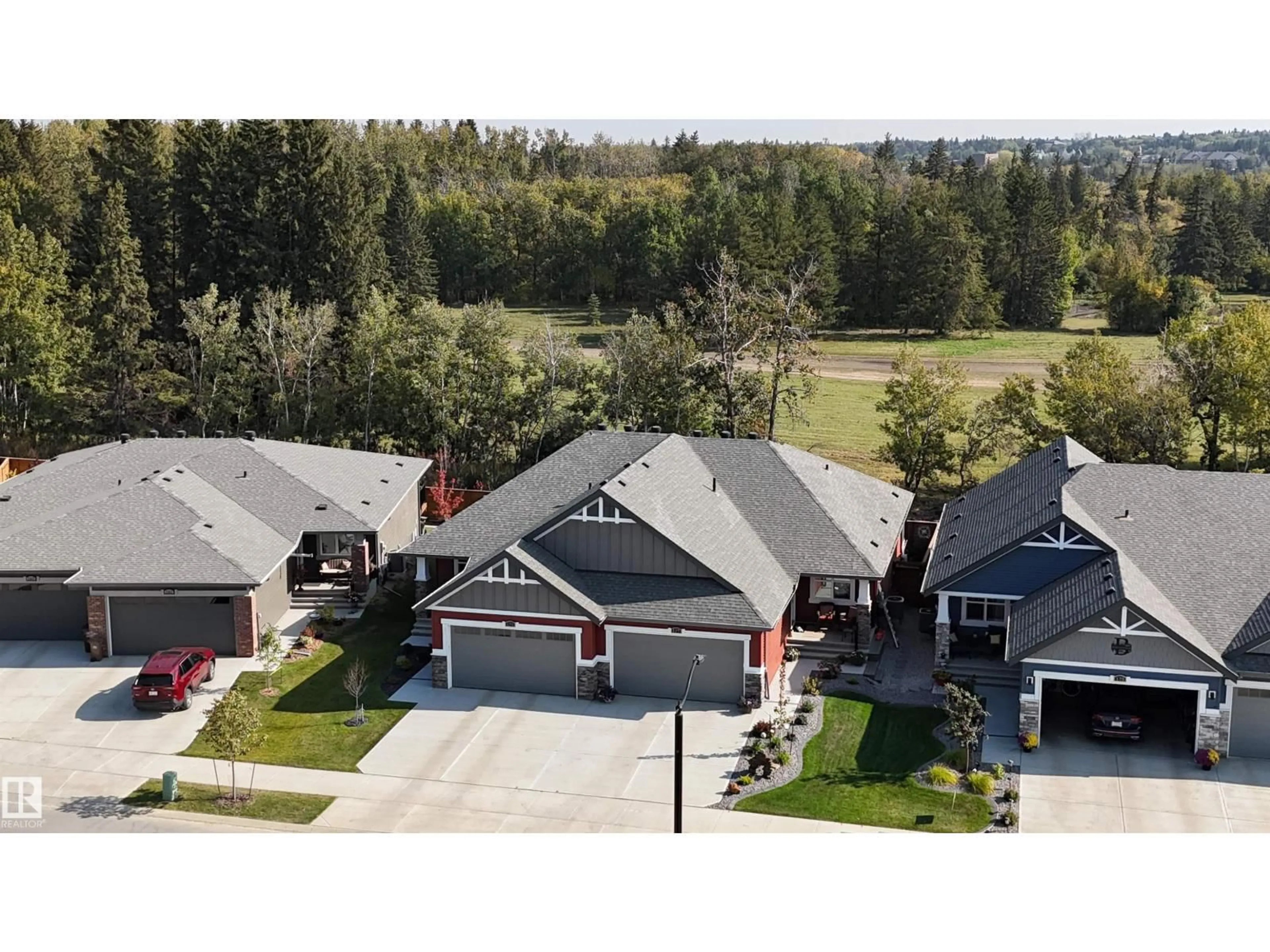 A pic from outside/outdoor area/front of a property/back of a property/a pic from drone, unknown for 179 REDWING WD, St. Albert Alberta T8N7Z2