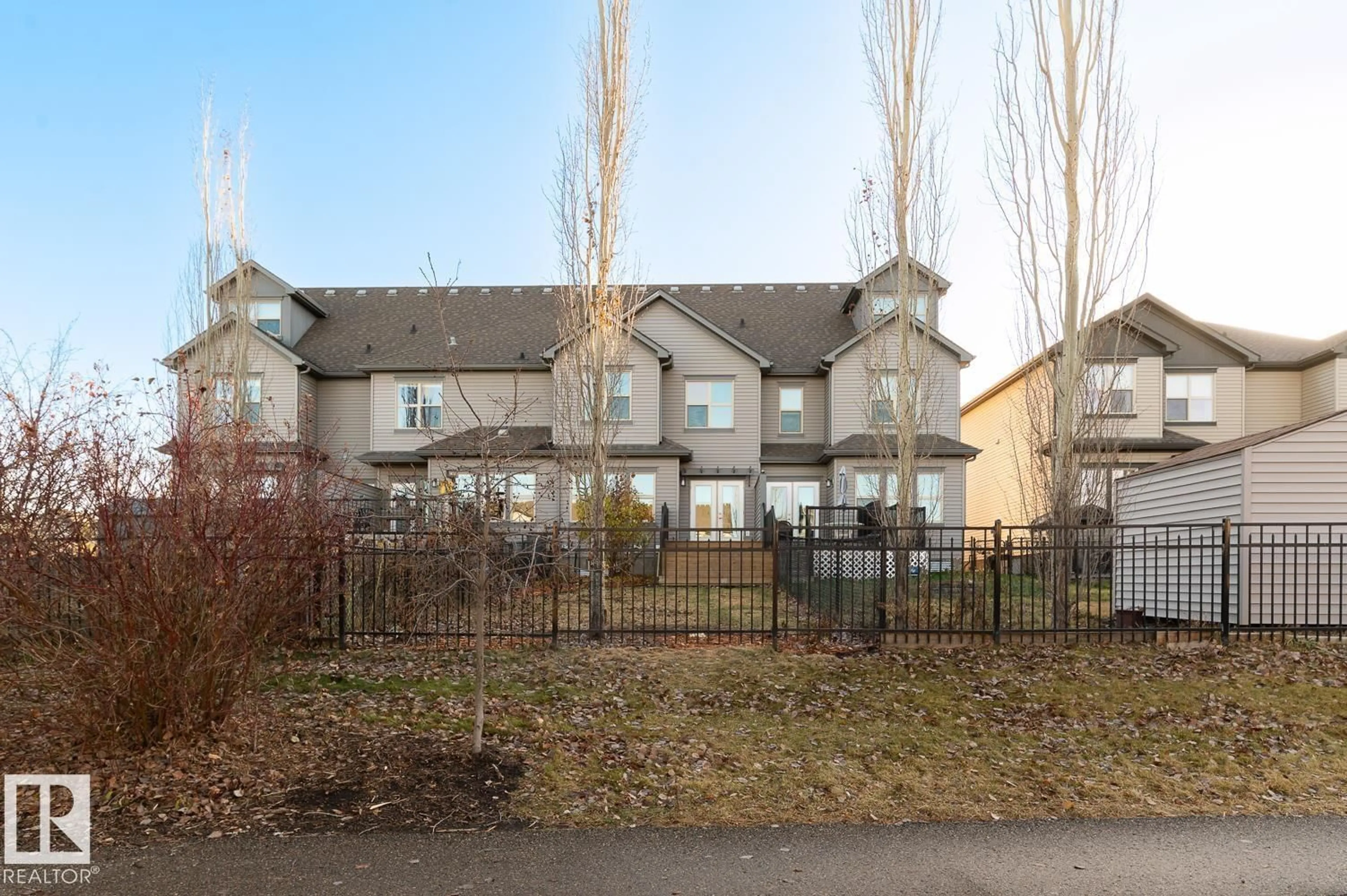 A pic from outside/outdoor area/front of a property/back of a property/a pic from drone, street for 76 GREENBURY CR, Spruce Grove Alberta T7X0L9