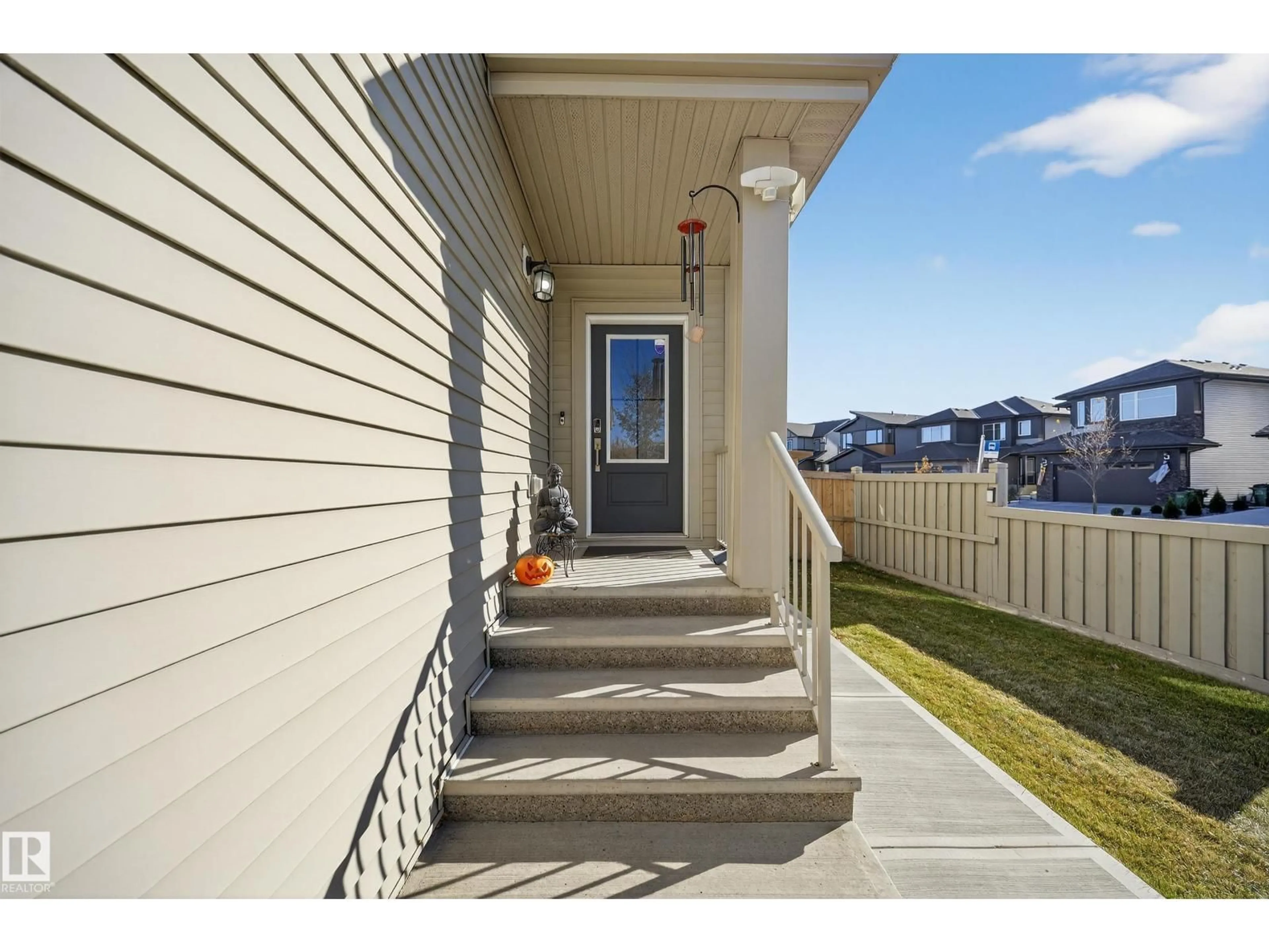 Indoor entryway for SW - 6351 CRAWFORD LINK, Edmonton Alberta T6W3Y6