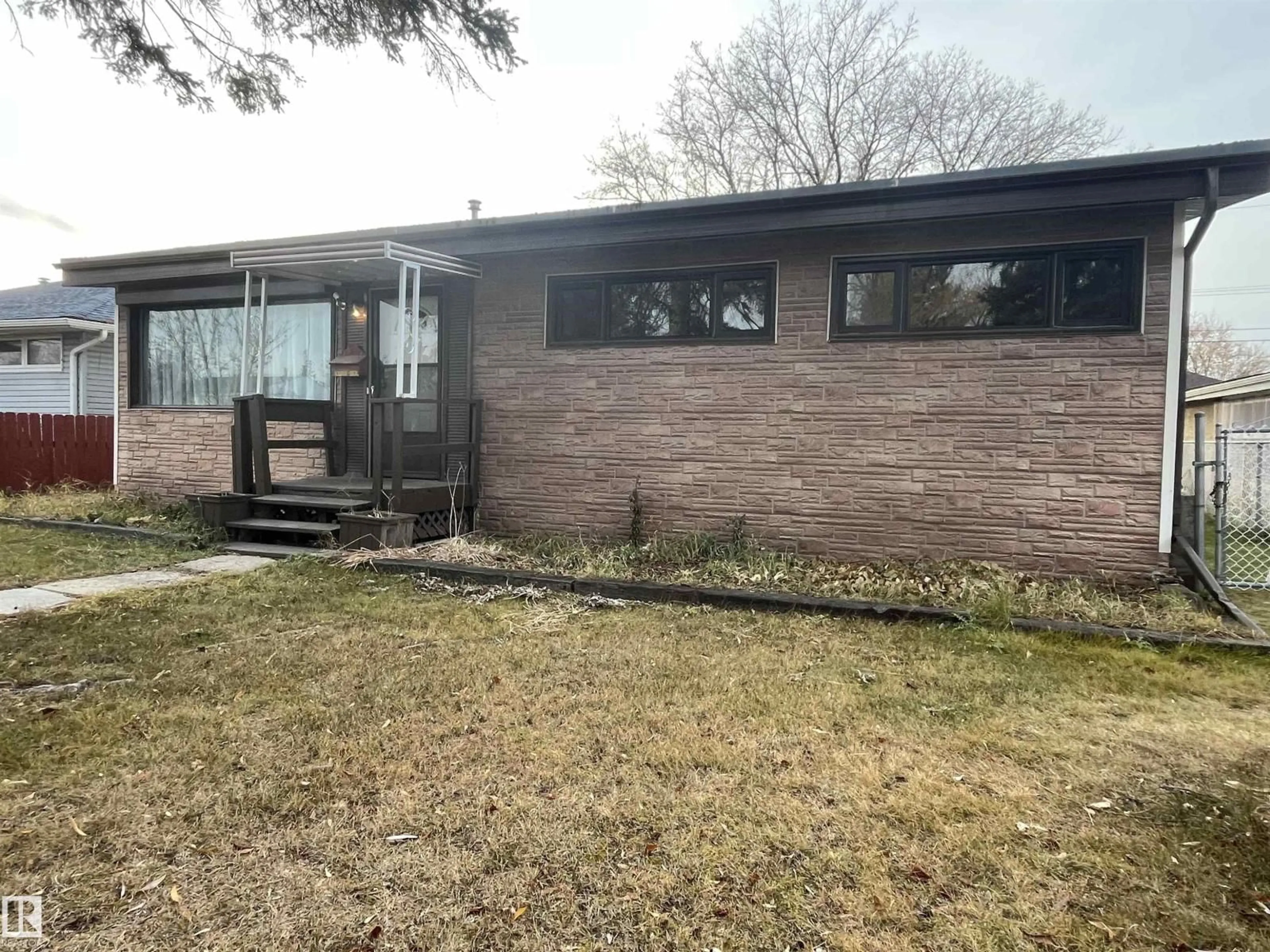 Home with brick exterior material, unknown for 10916 157 ST NW, Edmonton Alberta T5P2W3