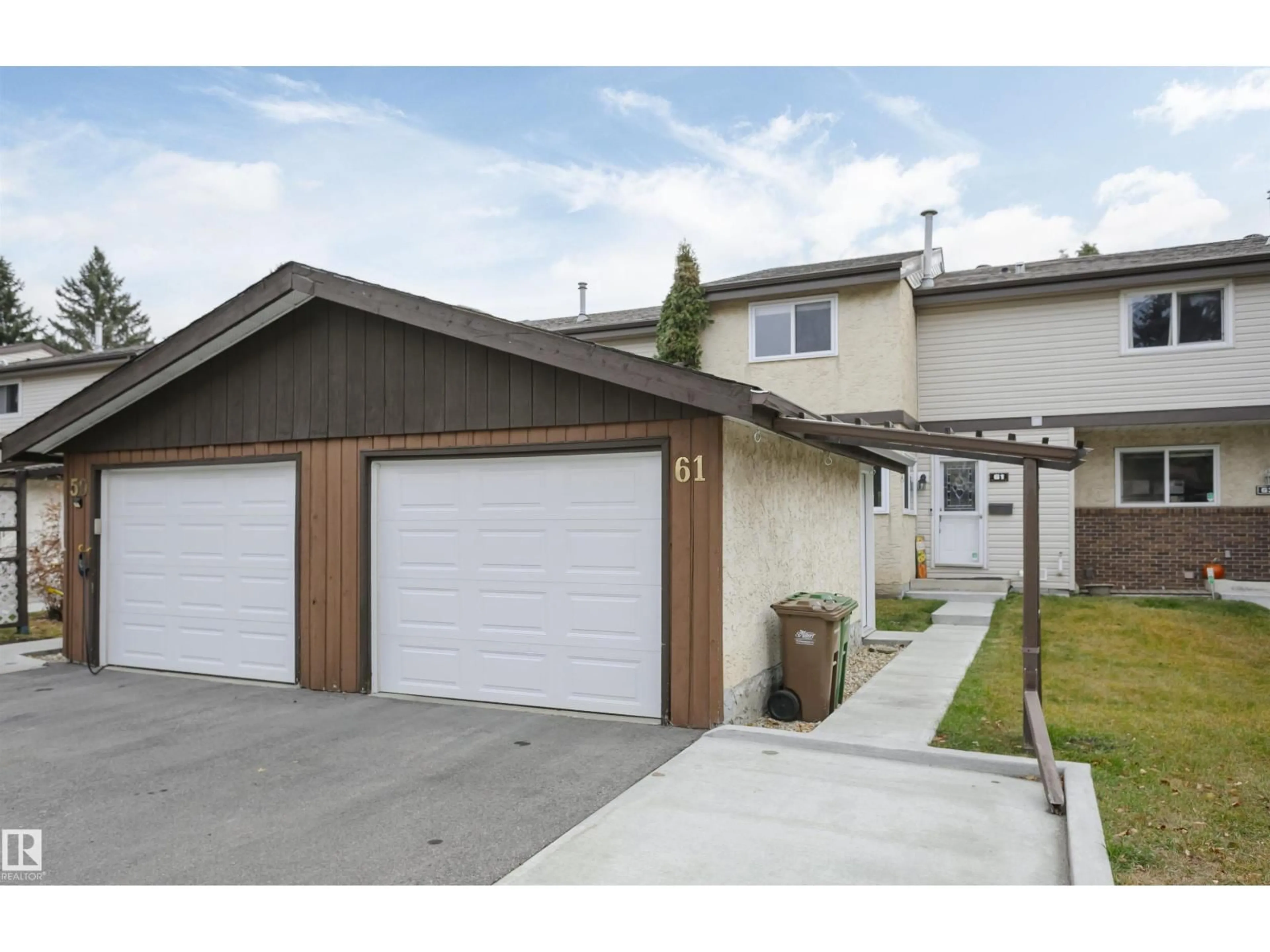 Unknown for 61 FOREST GV, St. Albert Alberta T8N2Y1