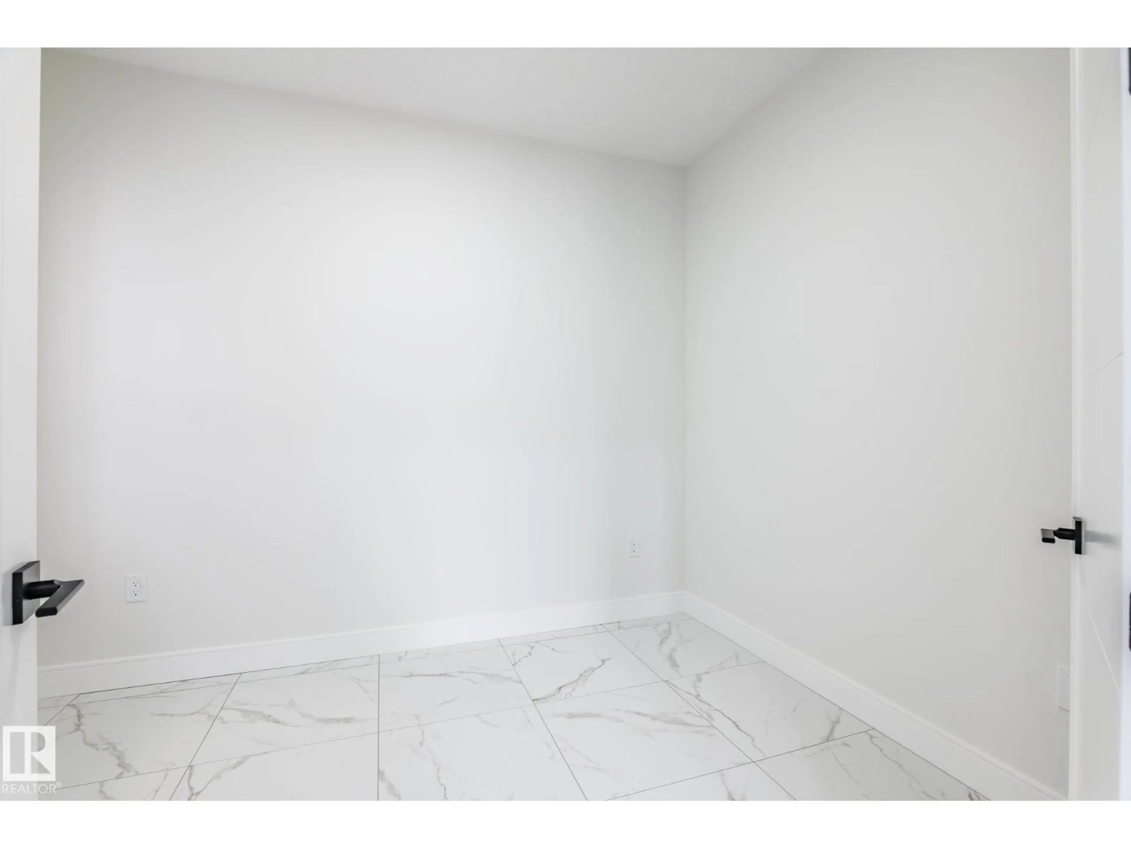 A pic of a room for SW - 1915 49 ST, Edmonton Alberta T6X1Y4