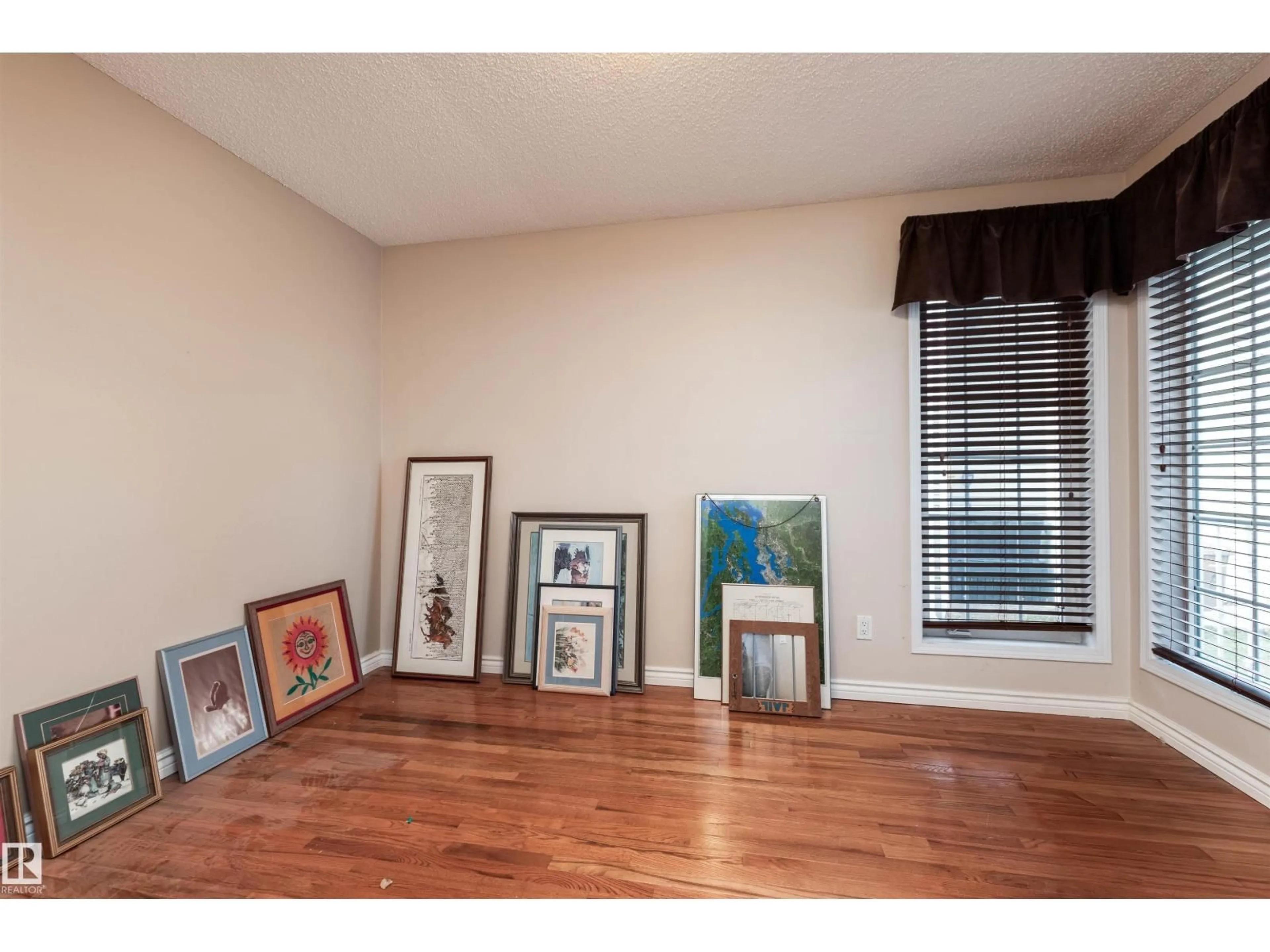 A pic of a room for 33 ELDORADO DR, St. Albert Alberta T8N7G4