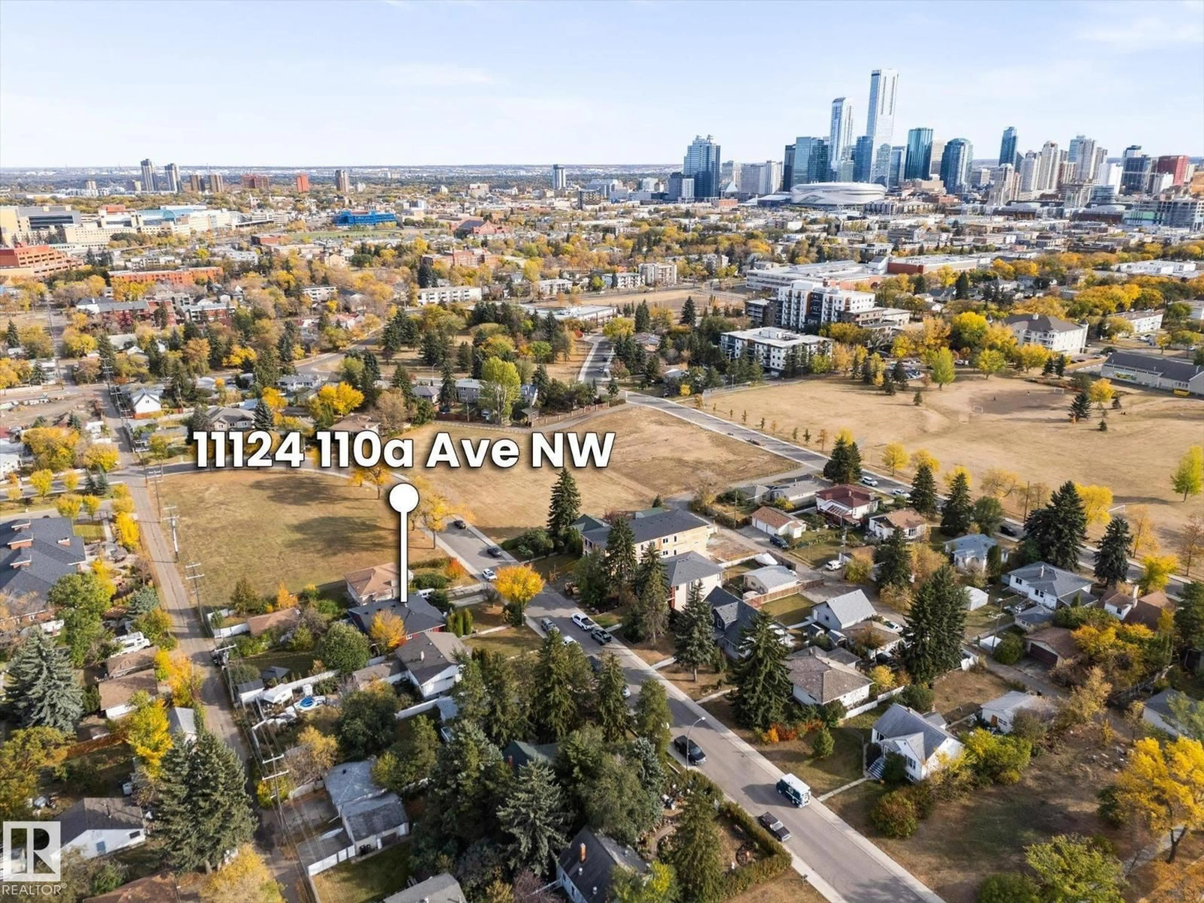 A pic from outside/outdoor area/front of a property/back of a property/a pic from drone, city buildings view from balcony for NW - 11124 110A AV, Edmonton Alberta T5H1K1