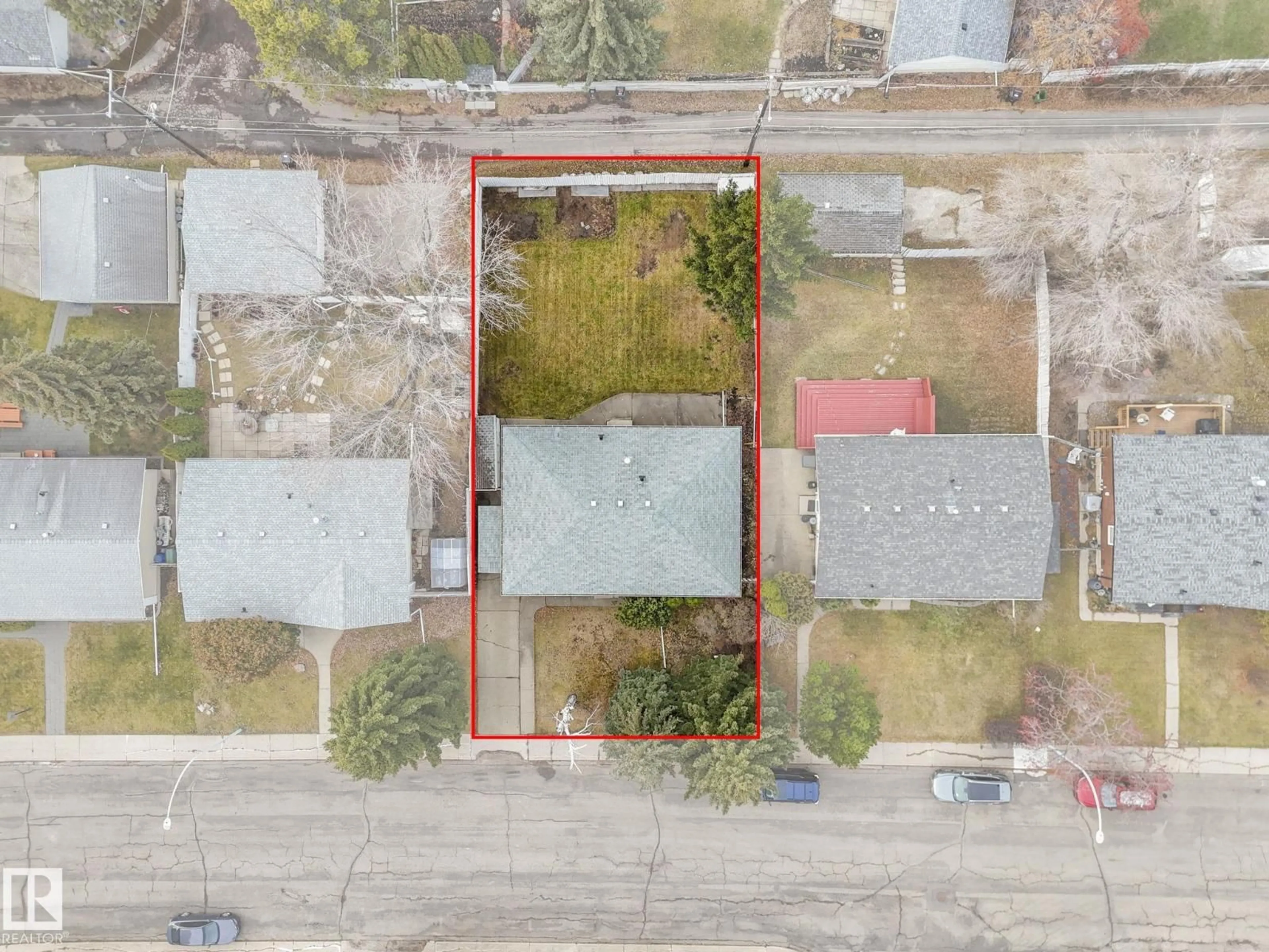 A pic from outside/outdoor area/front of a property/back of a property/a pic from drone, street for 12304 42 AV, Edmonton Alberta T6J0W9