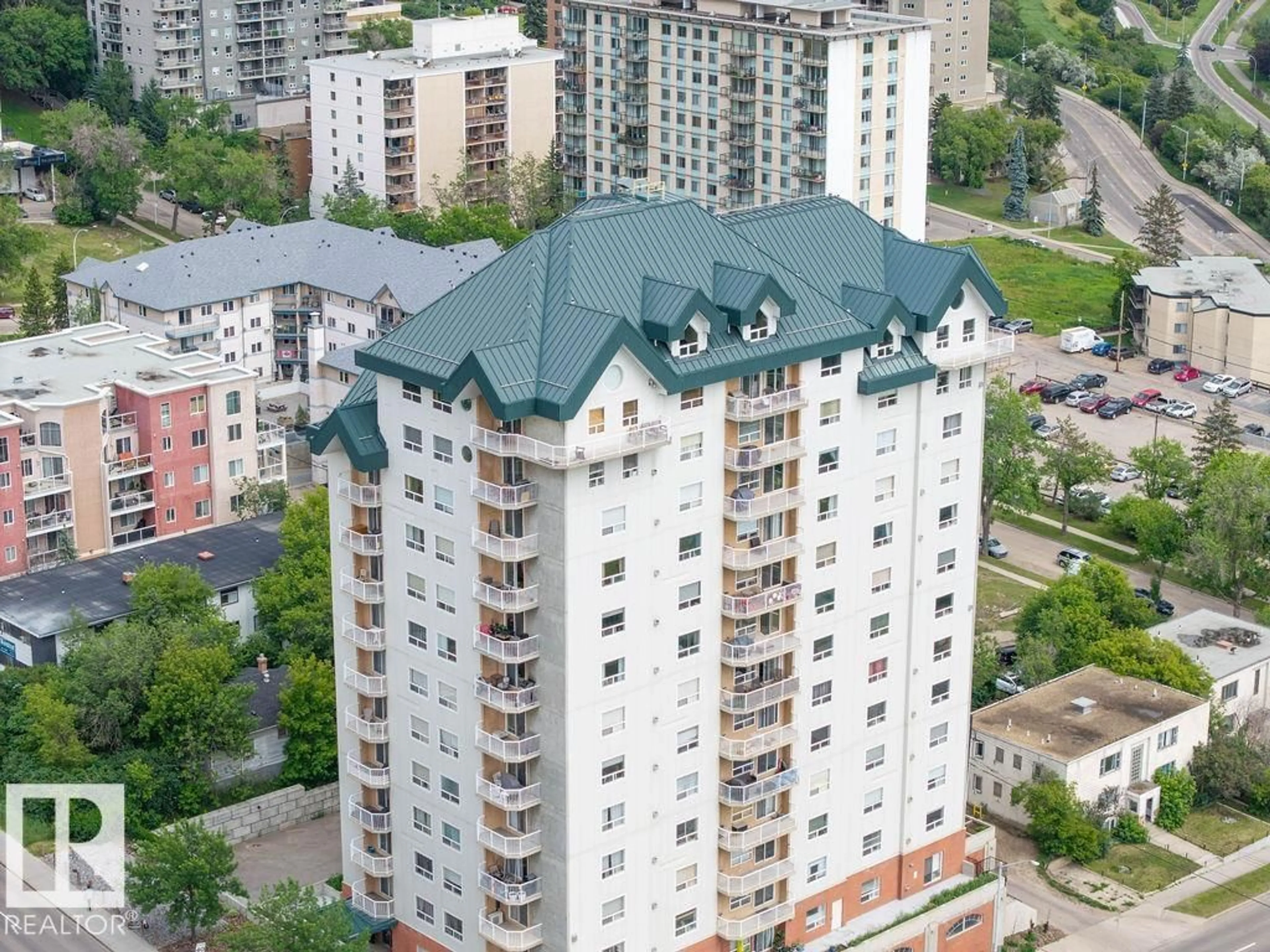 A pic from outside/outdoor area/front of a property/back of a property/a pic from drone, city buildings view from balcony for NW - 9707 105 ST, Edmonton Alberta T5K2Y4