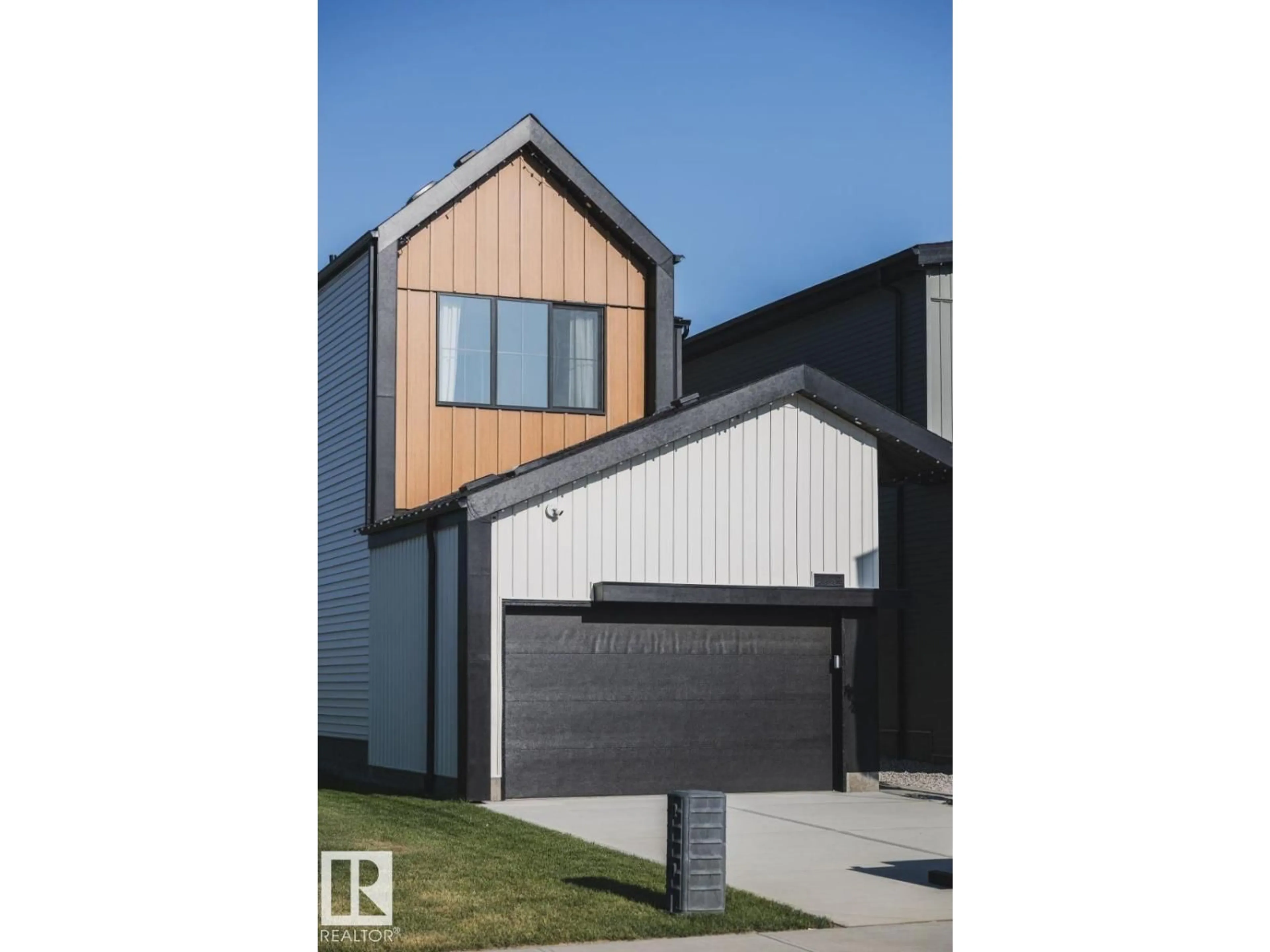 Home with vinyl exterior material, street for 159 GARNEAU GA, Spruce Grove Alberta T7X0Z5