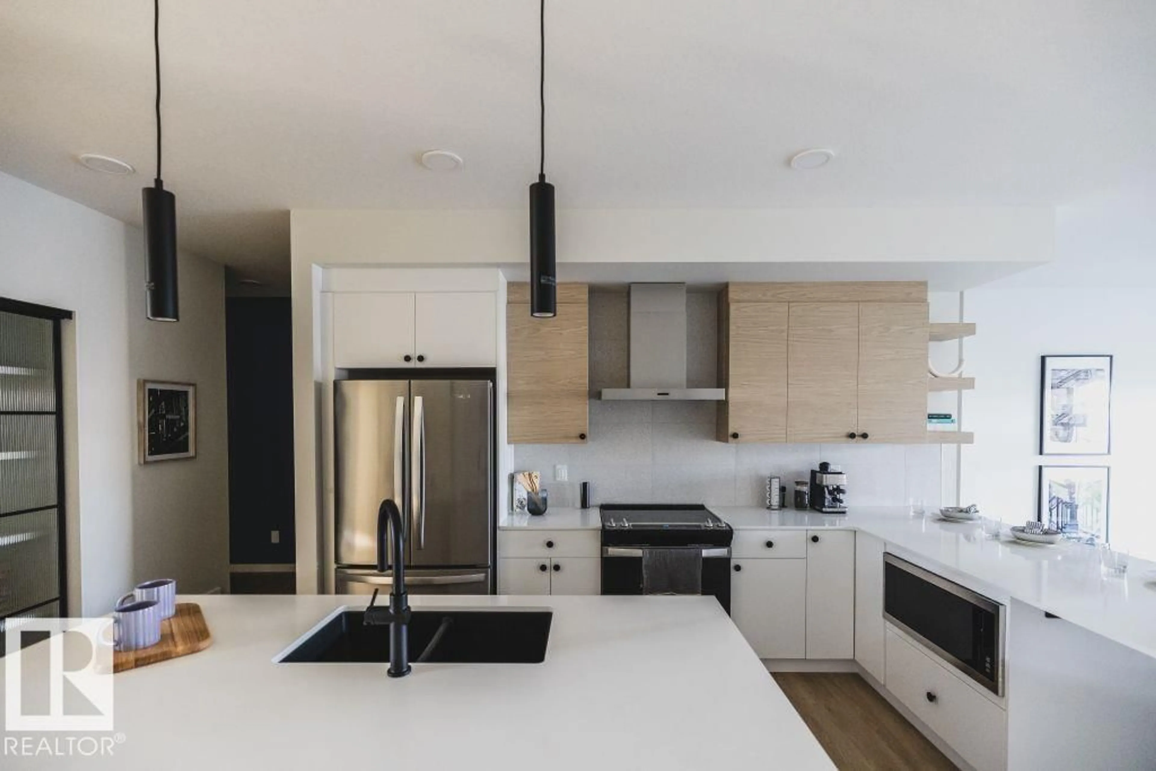 Contemporary kitchen, unknown for 159 GARNEAU GA, Spruce Grove Alberta T7X0Z5