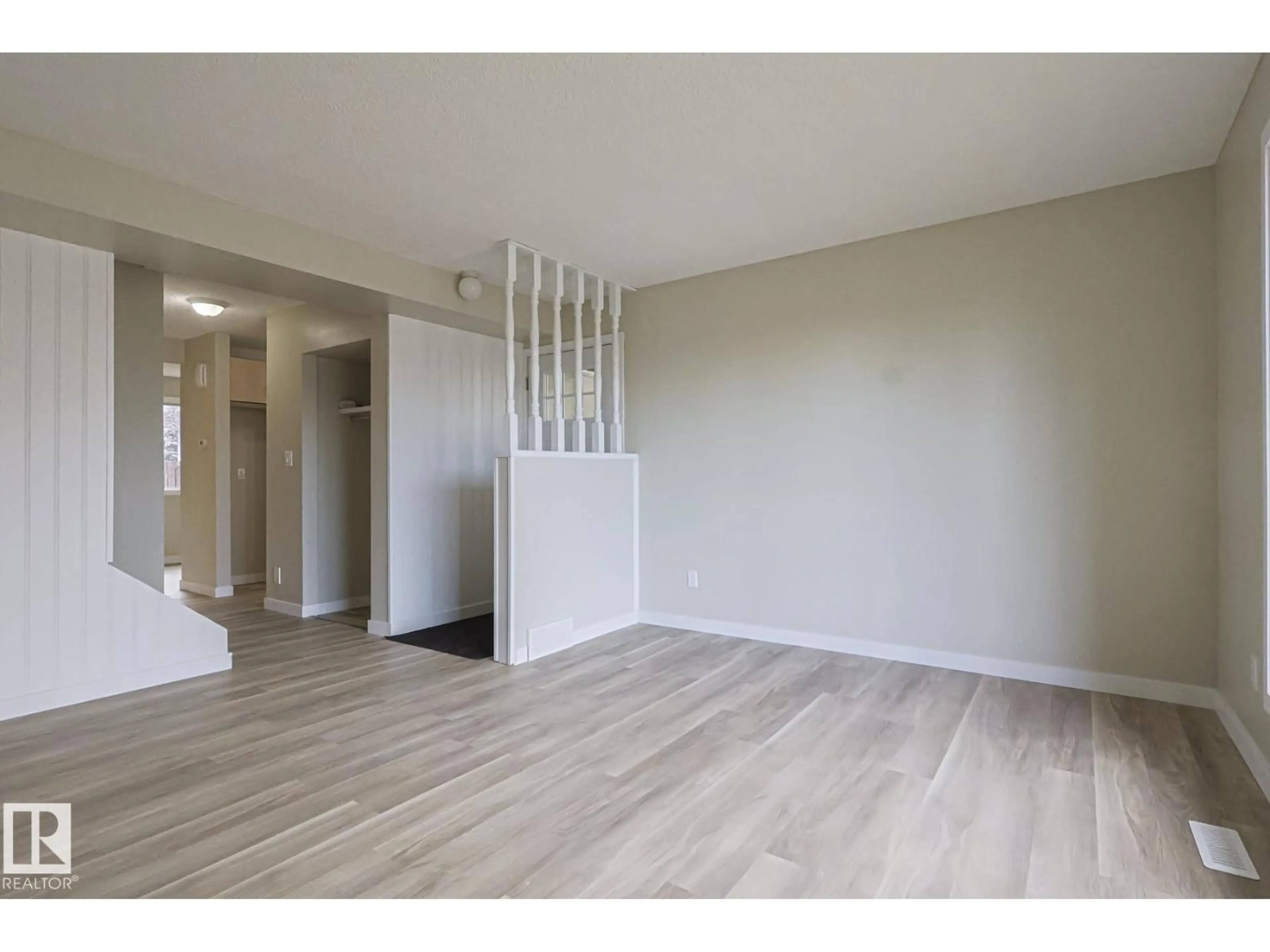 A pic of a room for 95 WELLINGTON CR, Spruce Grove Alberta T7X1K1