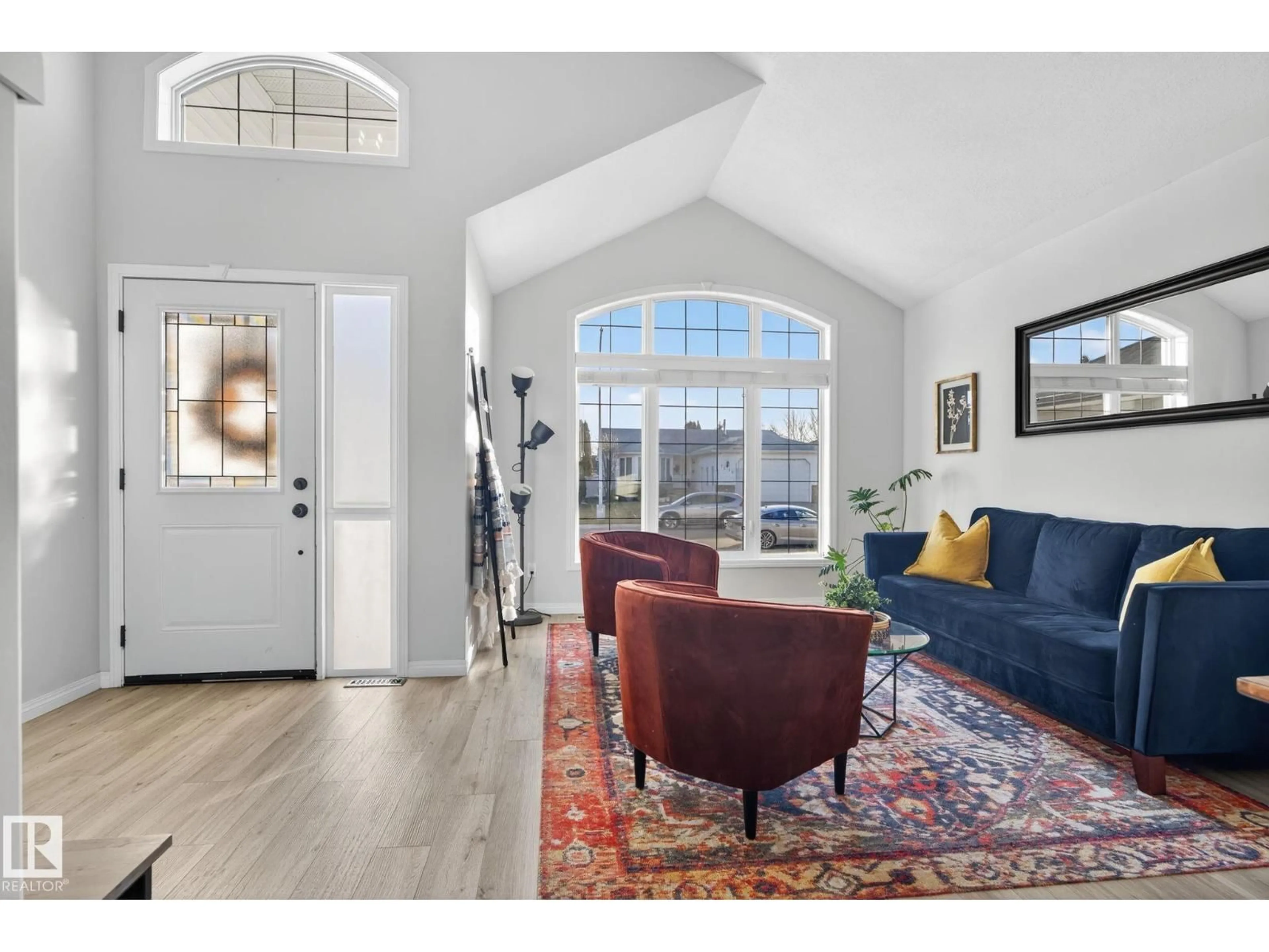 Indoor entryway for 7224 158 AV, Edmonton Alberta T5Z2Z6