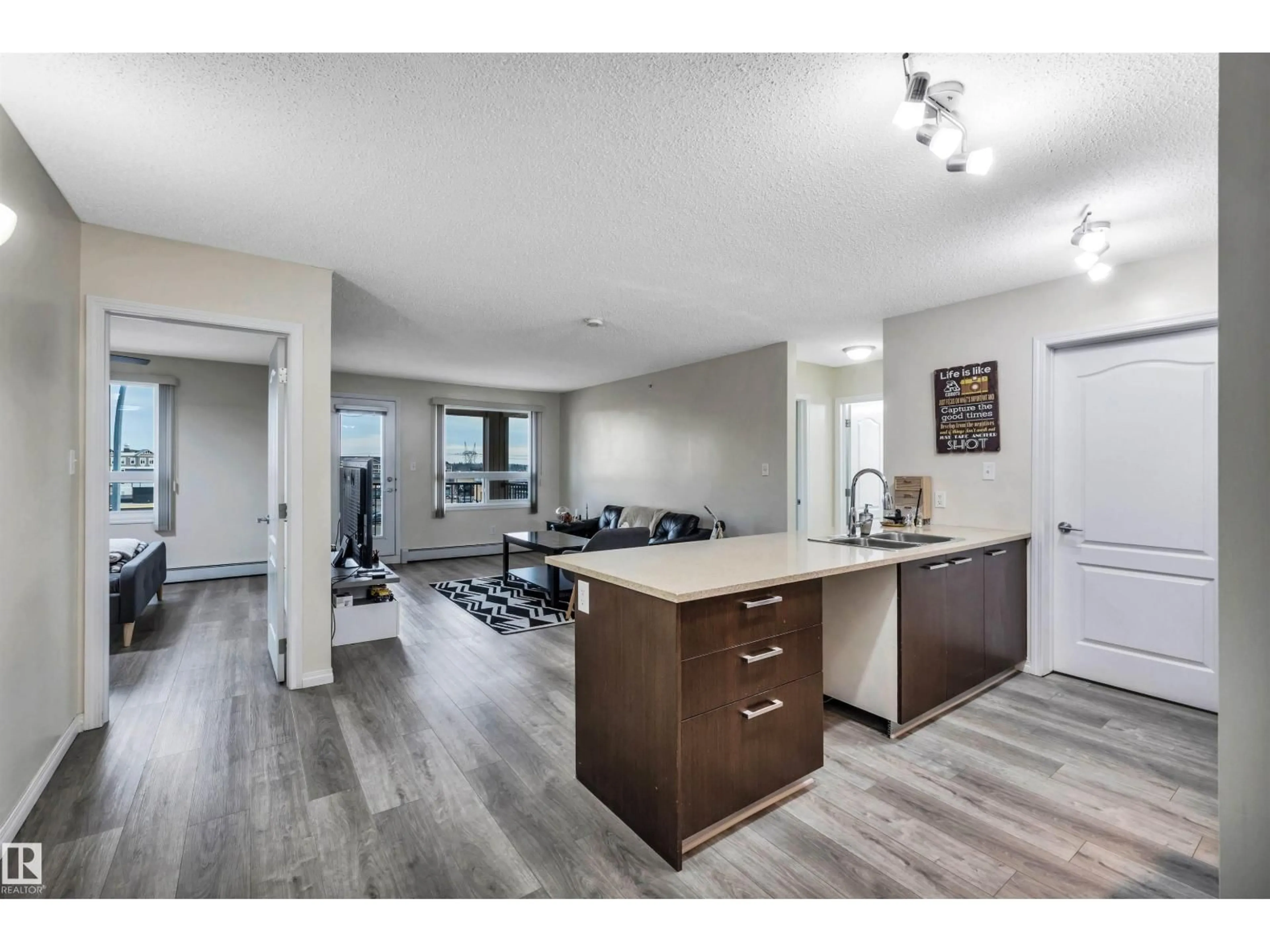 Open concept kitchen, wood/laminate floor for 2405 SOUTH TERWILLEGAR DR, Edmonton Alberta T6R0M2