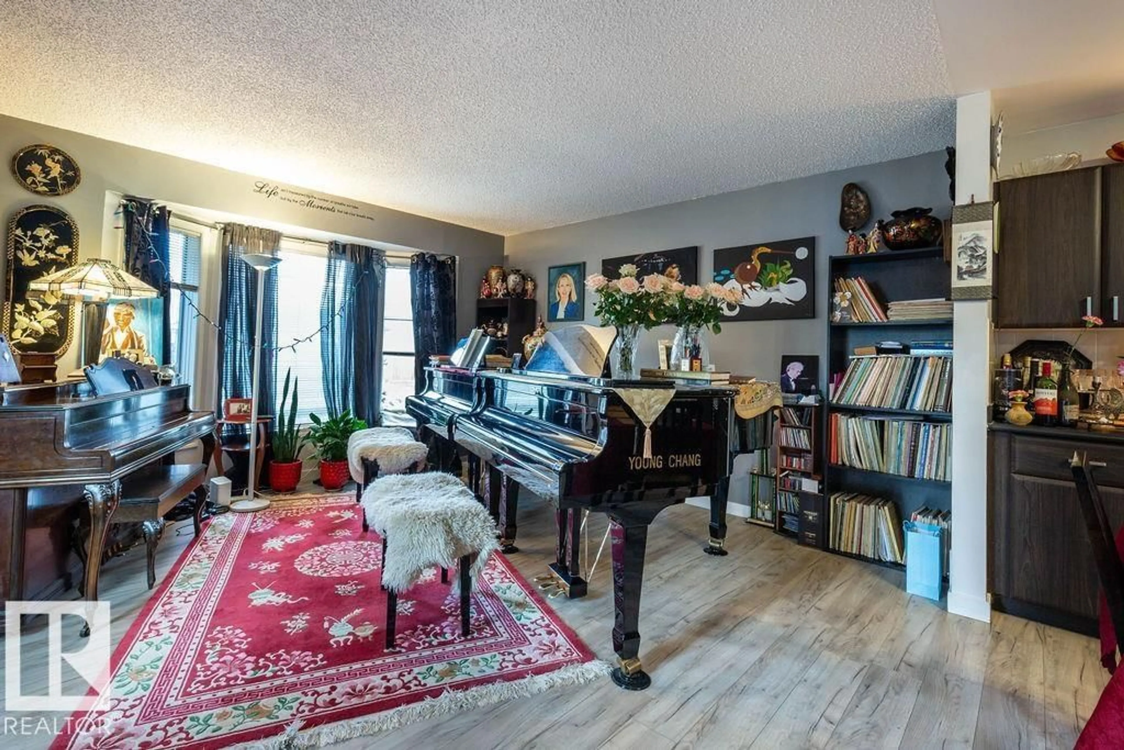 A pic of a room for NW - 7232 183B ST, Edmonton Alberta T5T3Z7