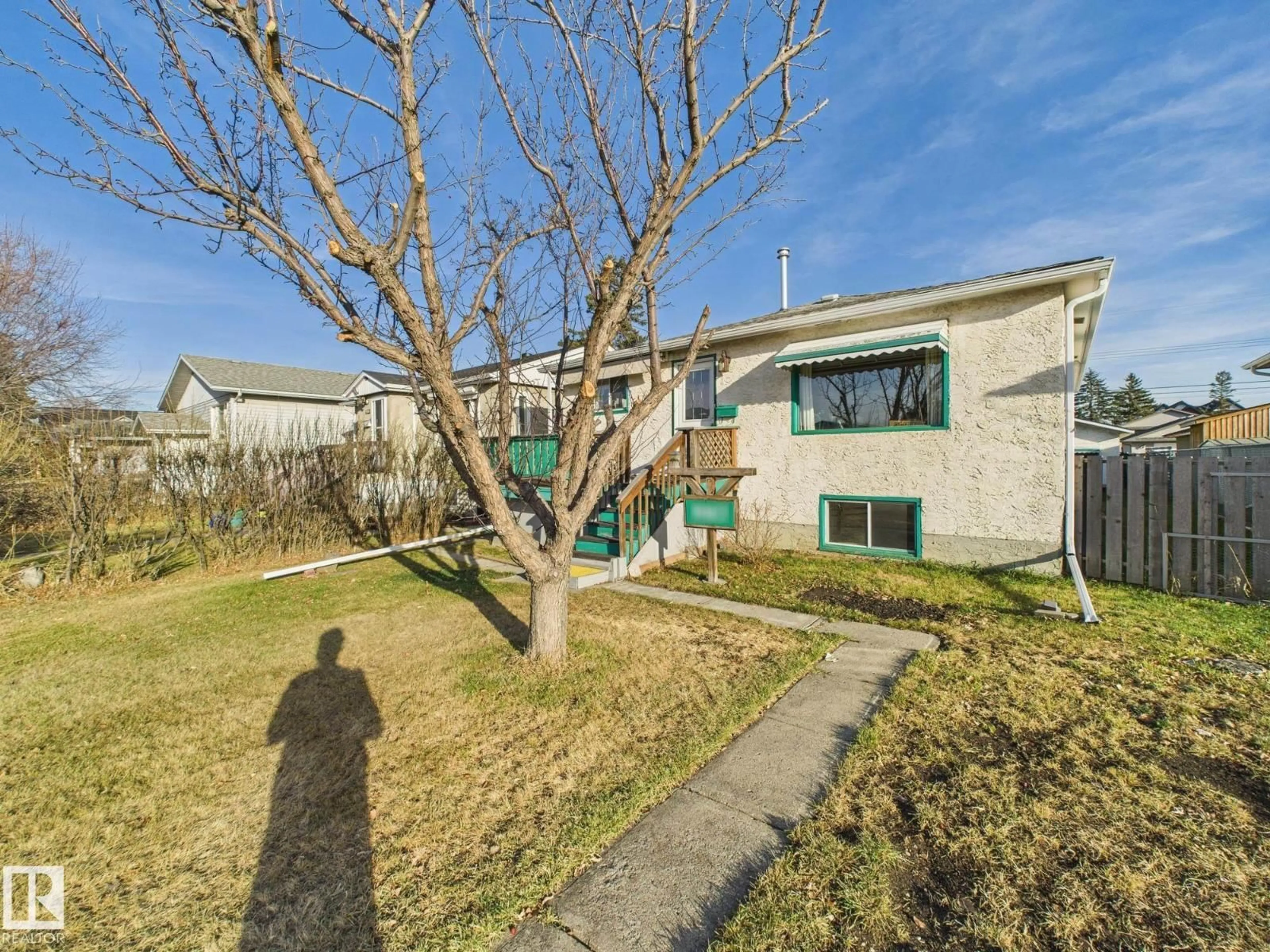 A pic from outside/outdoor area/front of a property/back of a property/a pic from drone, street for 9917 159 ST, Edmonton Alberta T5P2Z8