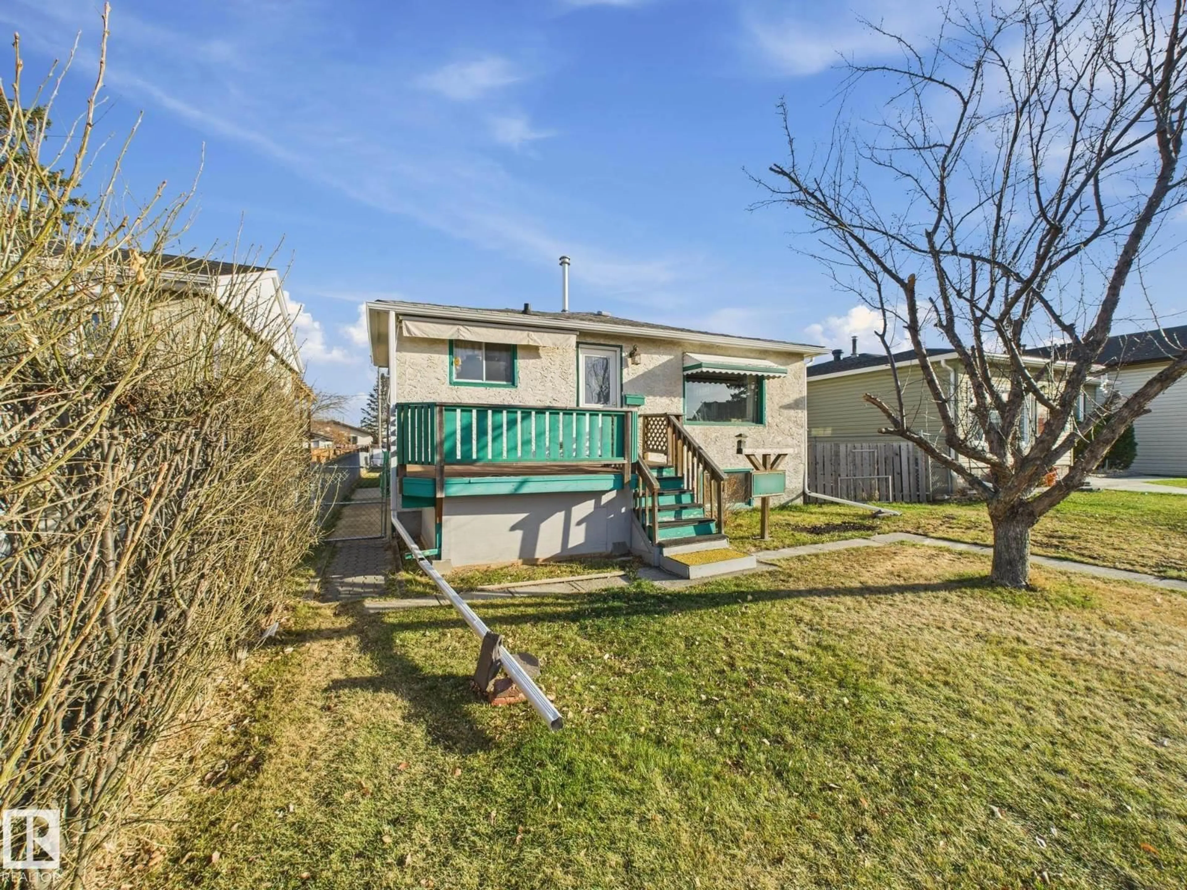 A pic from outside/outdoor area/front of a property/back of a property/a pic from drone, street for 9917 159 ST, Edmonton Alberta T5P2Z8