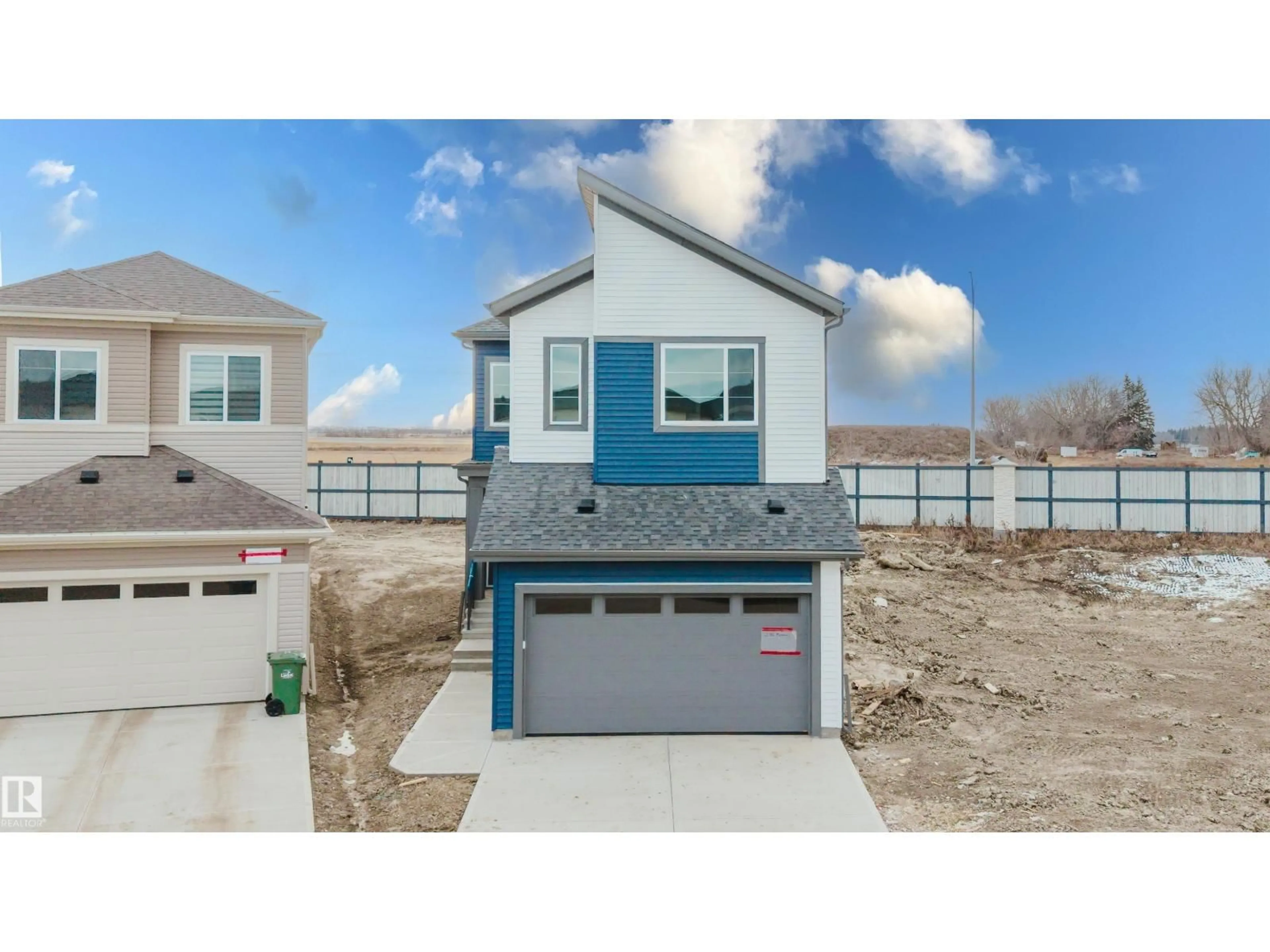 Home with vinyl exterior material, water/lake/river/ocean view for 296 MUNN WY, Leduc Alberta T9E1V1