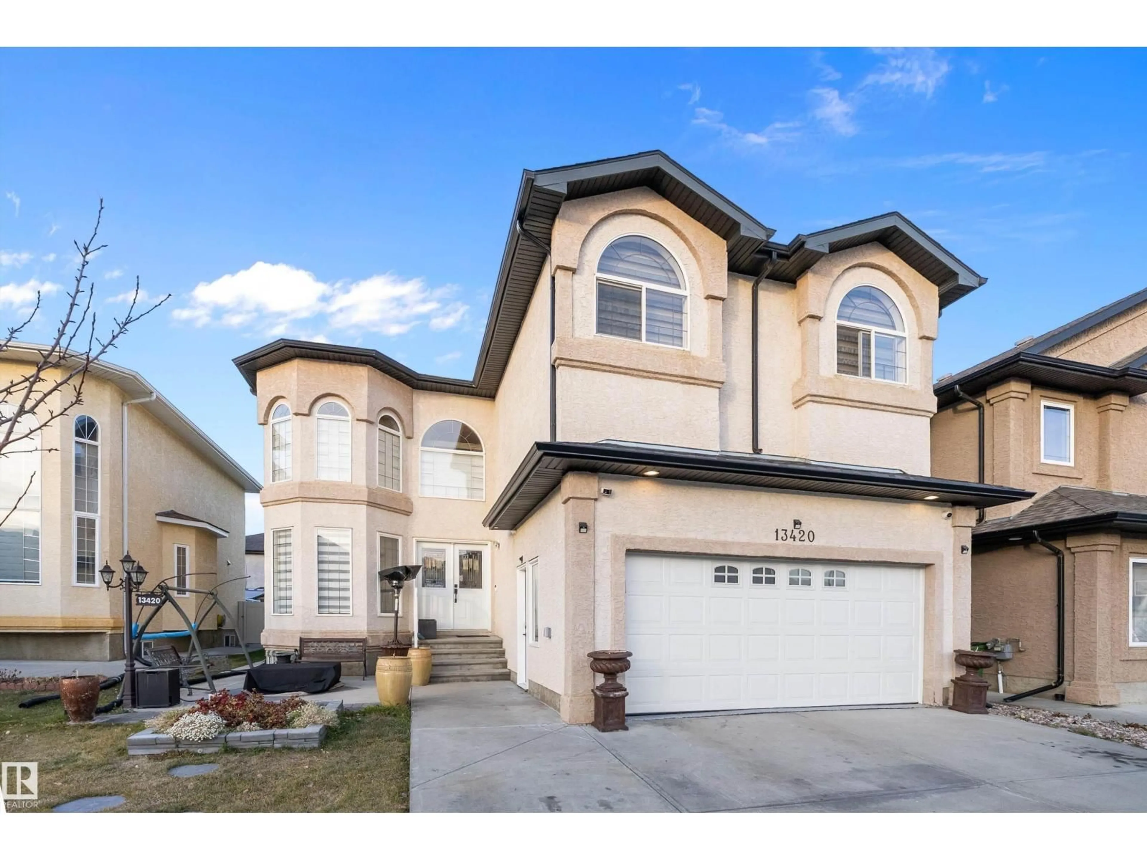 Home with vinyl exterior material, street for 13420 162 AV, Edmonton Alberta T6V0C1