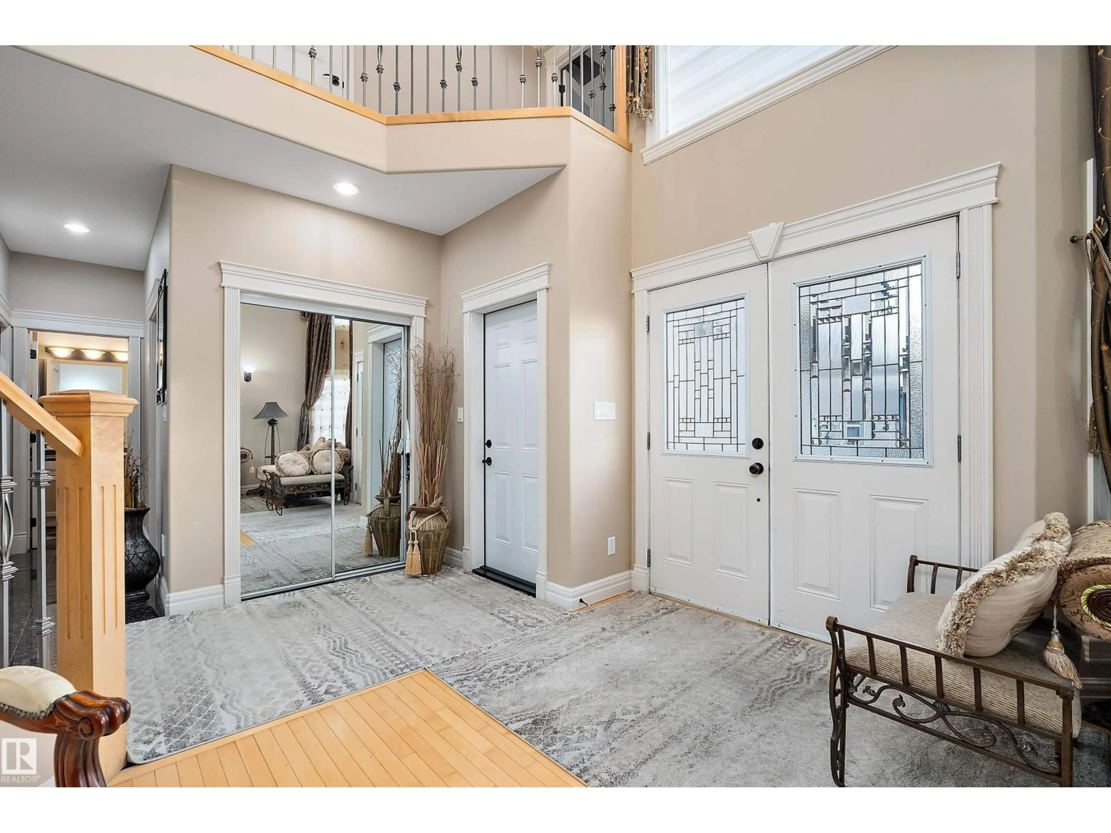 Indoor entryway for 13420 162 AV, Edmonton Alberta T6V0C1