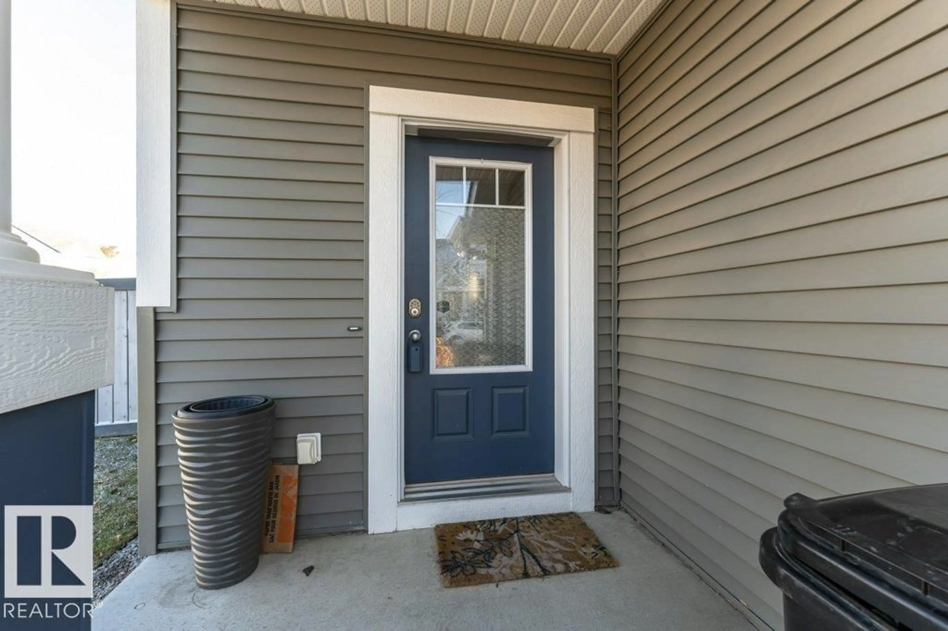 Indoor entryway for SW - 2311 73 ST, Edmonton Alberta T6X0V5