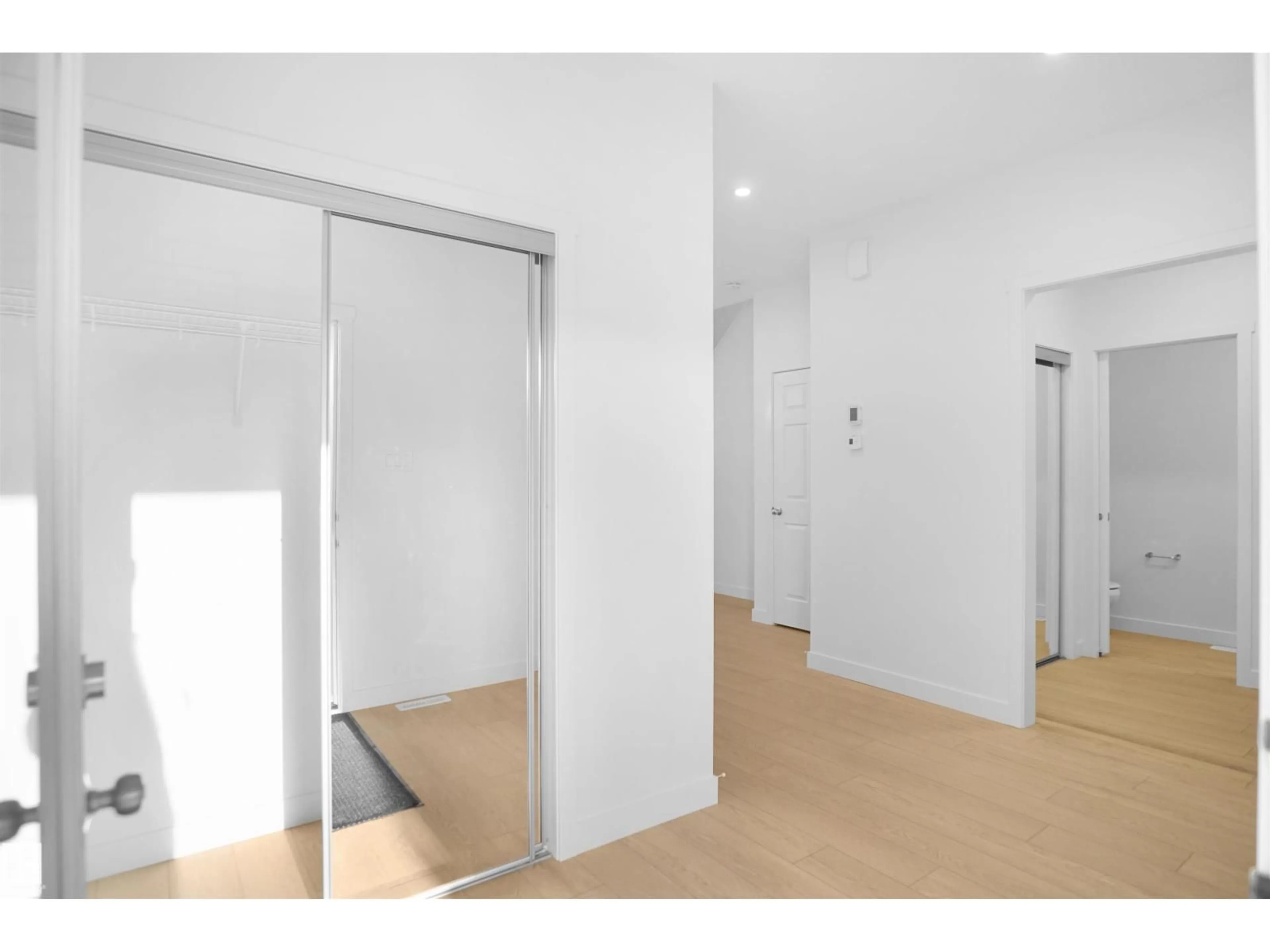 Unknown for NE - 17333 6A ST, Edmonton Alberta T5Y4E9