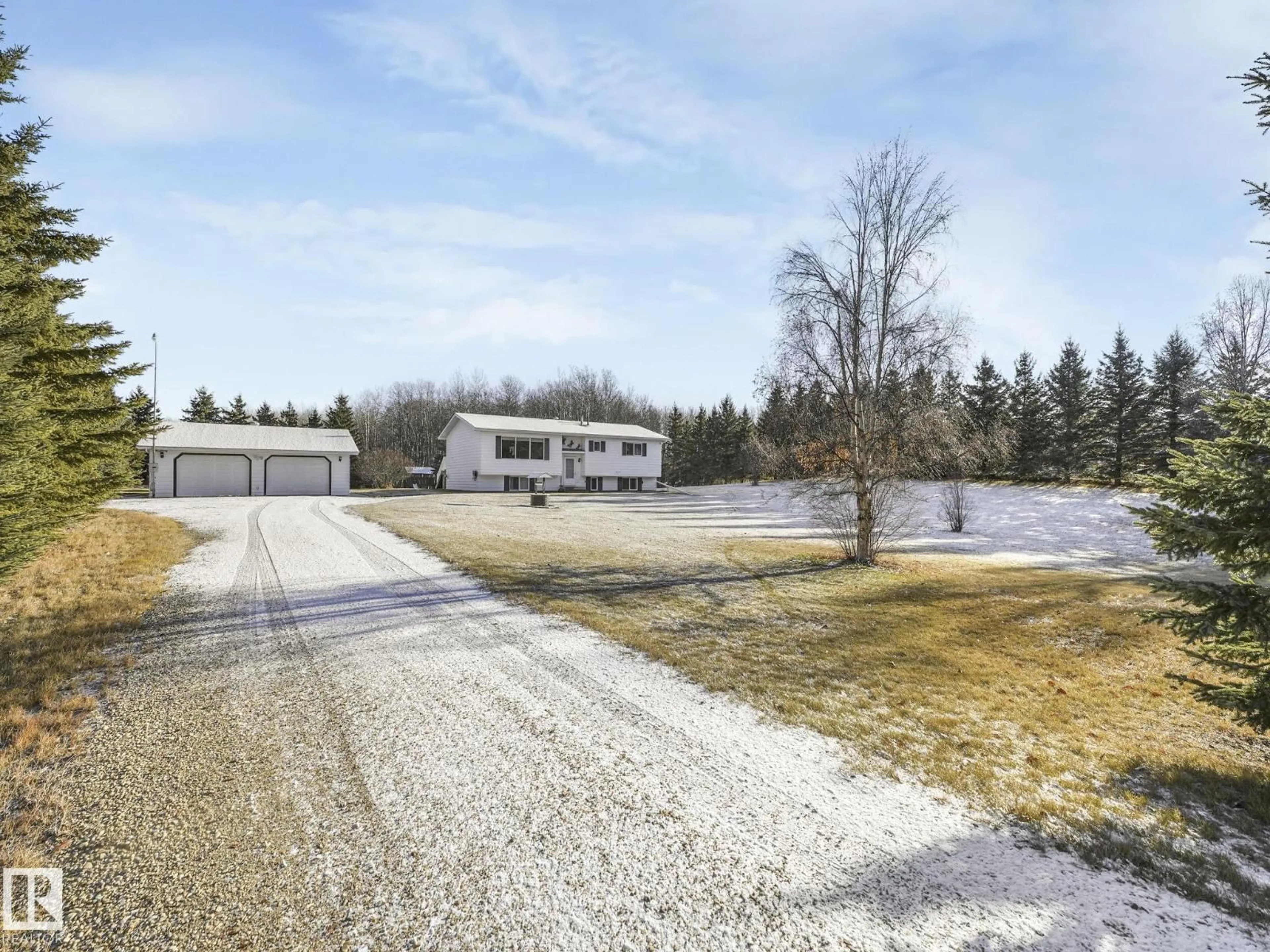 A pic from outside/outdoor area/front of a property/back of a property/a pic from drone, street for #35 - 53417 RGE ROAD 14, Rural Parkland County Alberta T7Y0B5