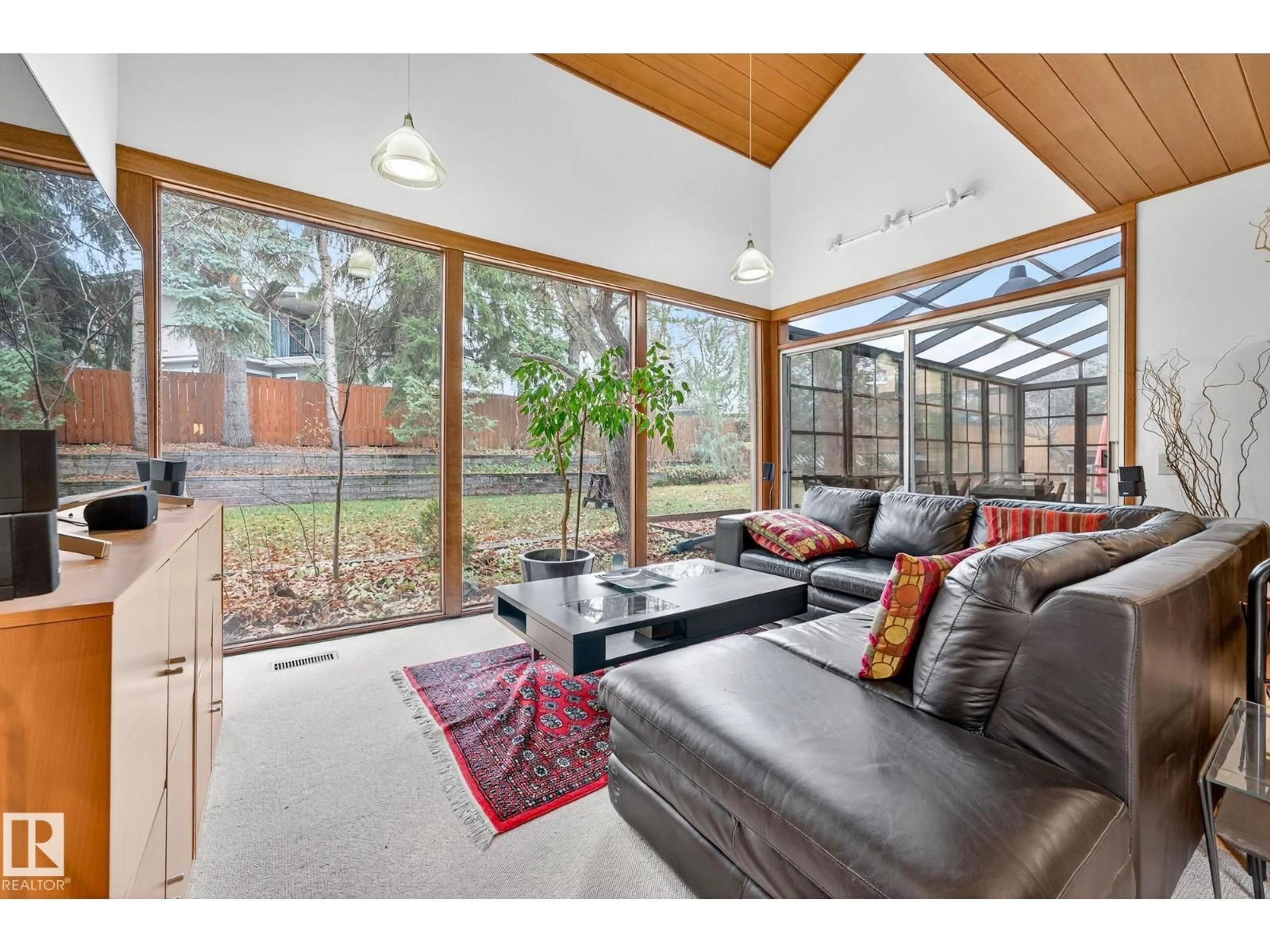 Living room with furniture, unknown for 171 BRANDER DR, Edmonton Alberta T6H4V2