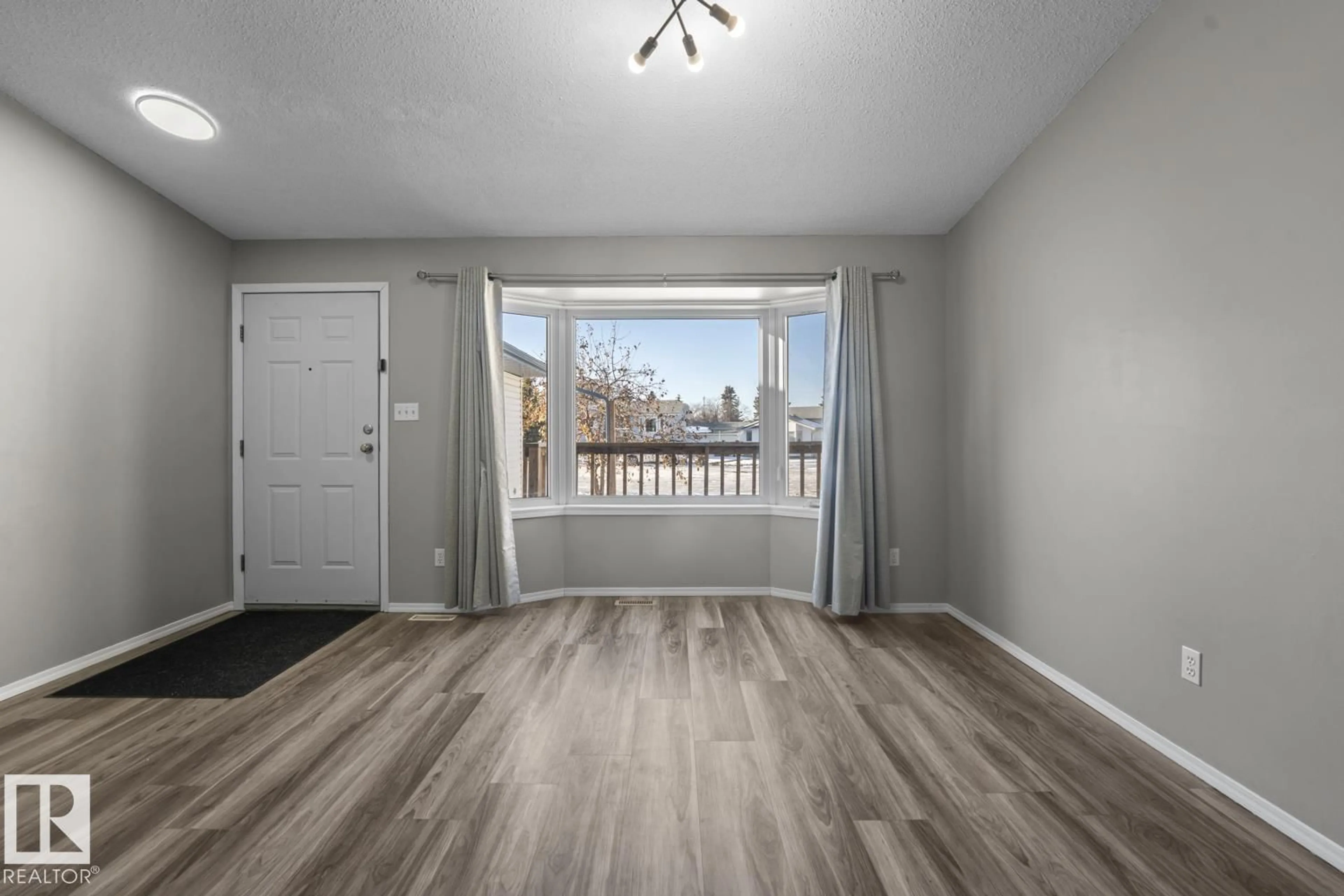 A pic of a room for 4 9TH STREET, Cold Lake Alberta T9M1K1