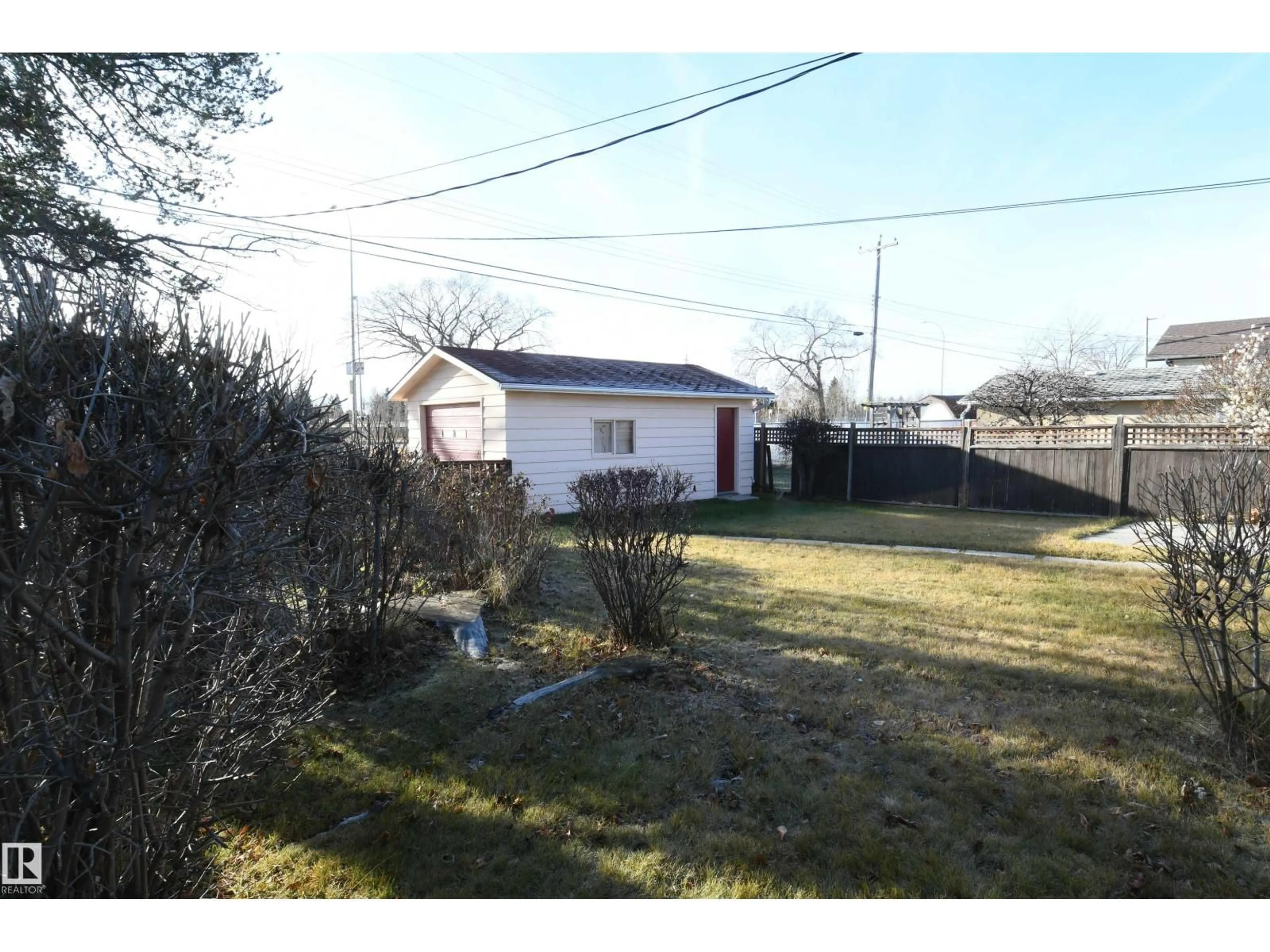 Shed for 5113 43 AV, Leduc Alberta T9E5A5