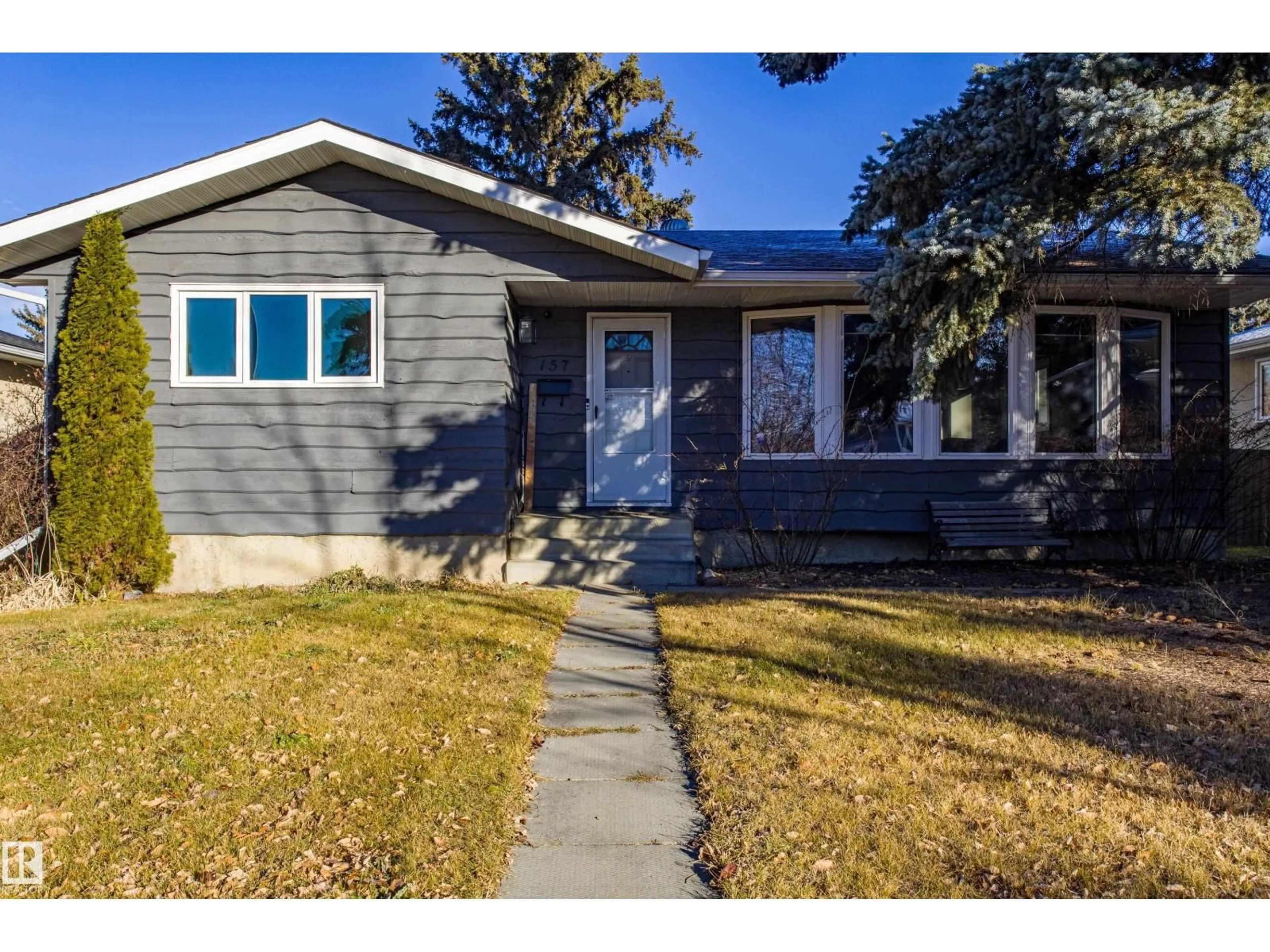 Home with vinyl exterior material, street for 157 BROOKWOOD DR, Spruce Grove Alberta T7X1C4