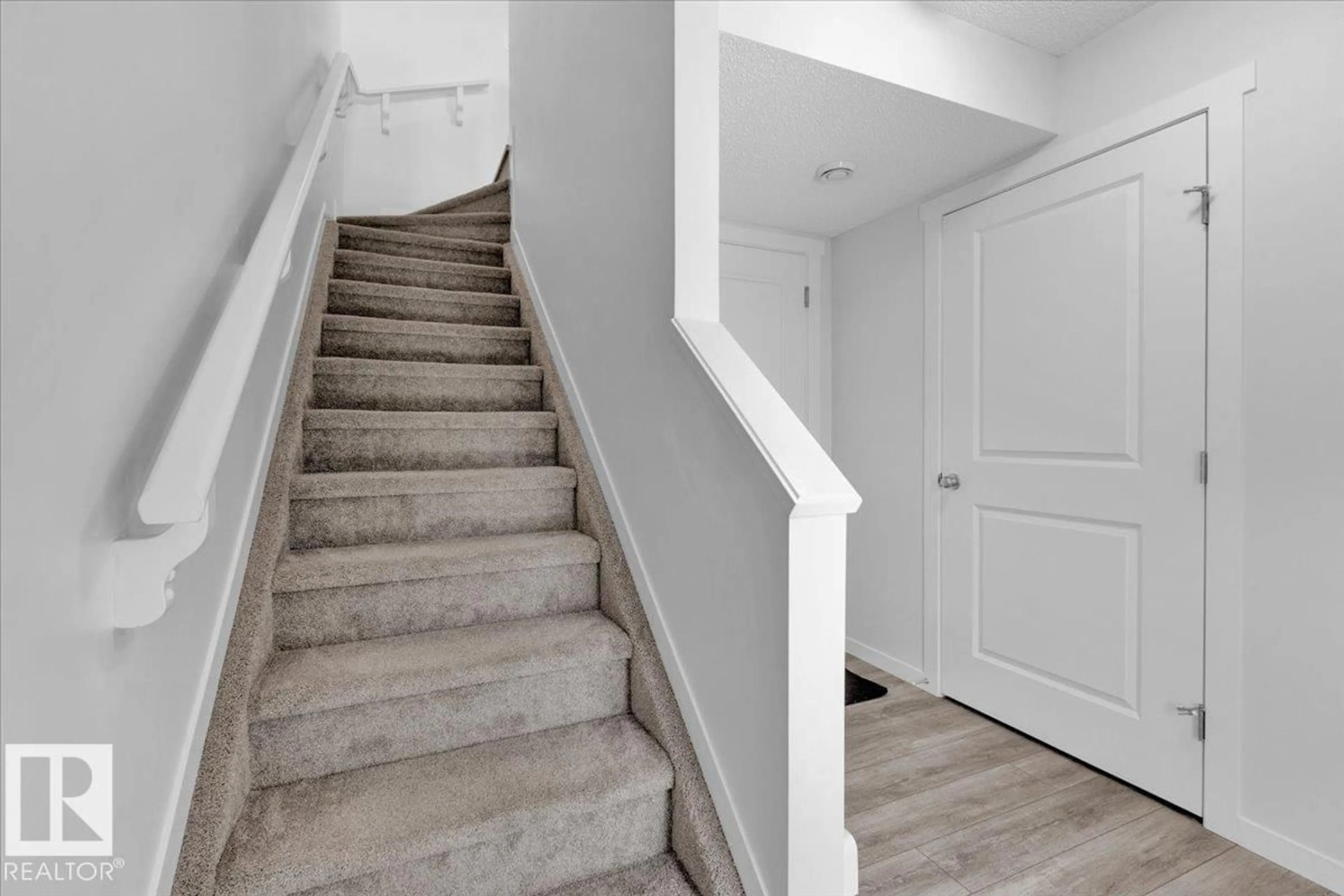 Stairs for #36 - 1203 163 ST, Edmonton Alberta T6W3X1