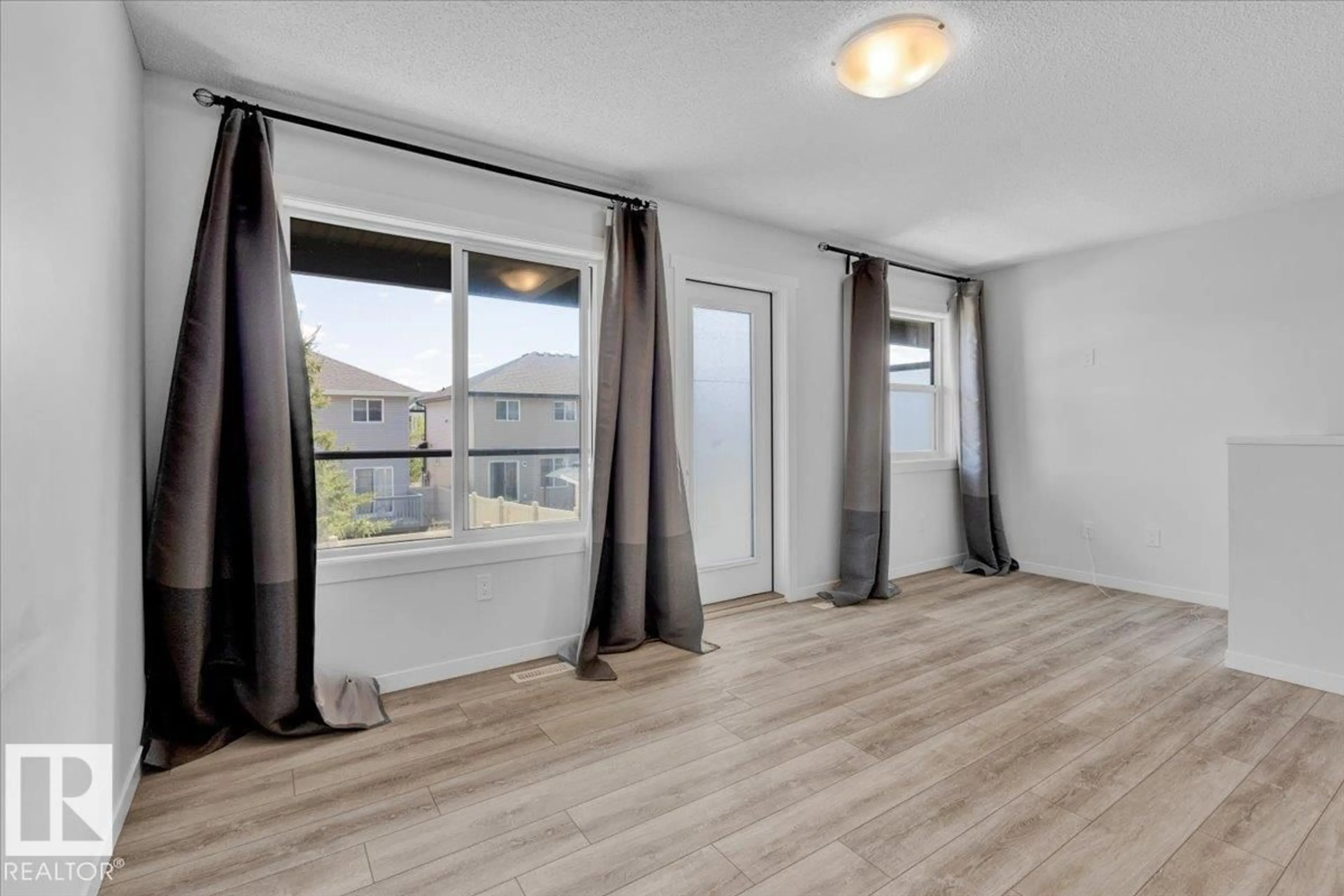 A pic of a room for #36 - 1203 163 ST, Edmonton Alberta T6W3X1