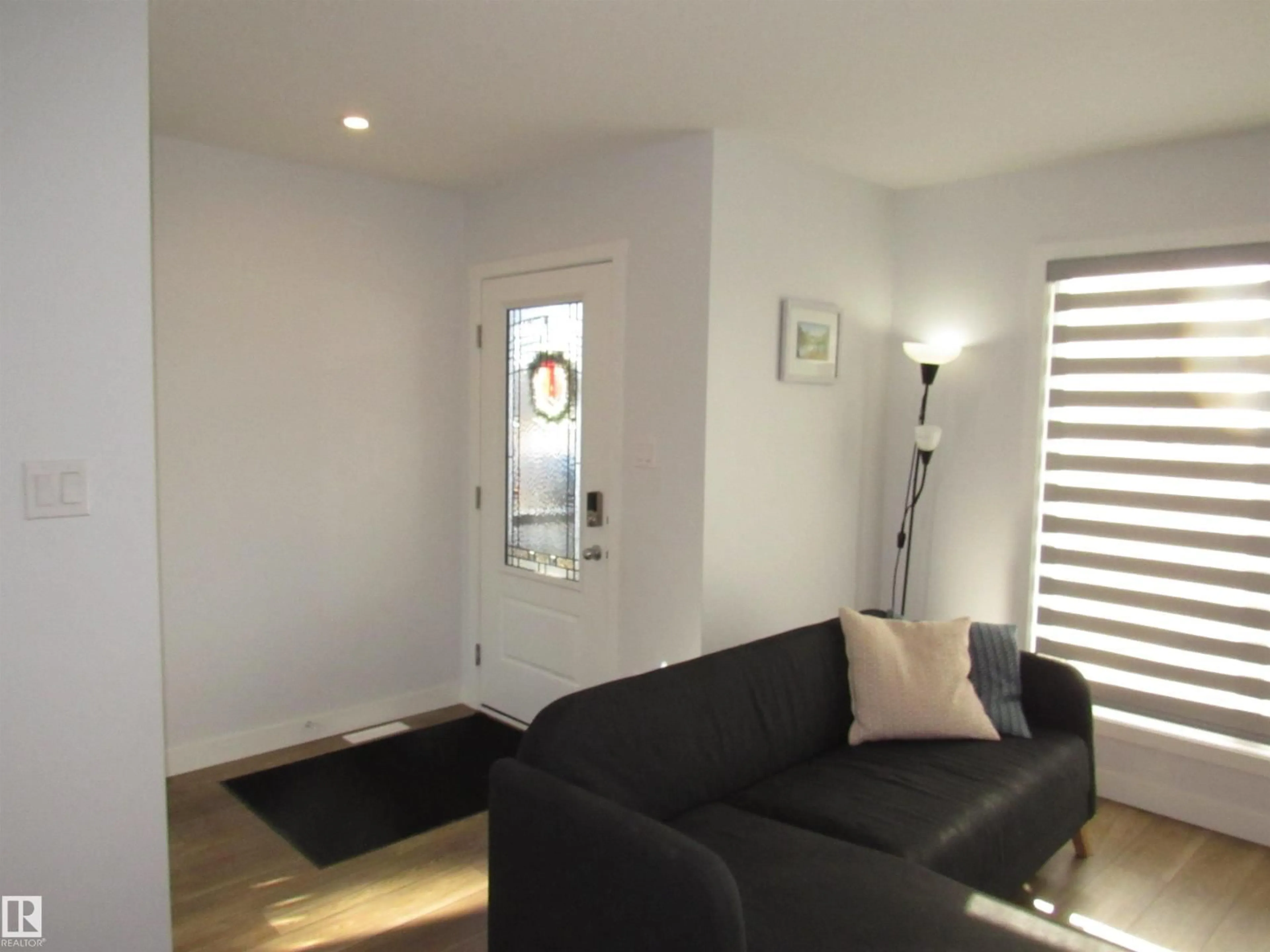 Unknown for 201 SUNLAND WY, Sherwood Park Alberta T8H2Y6