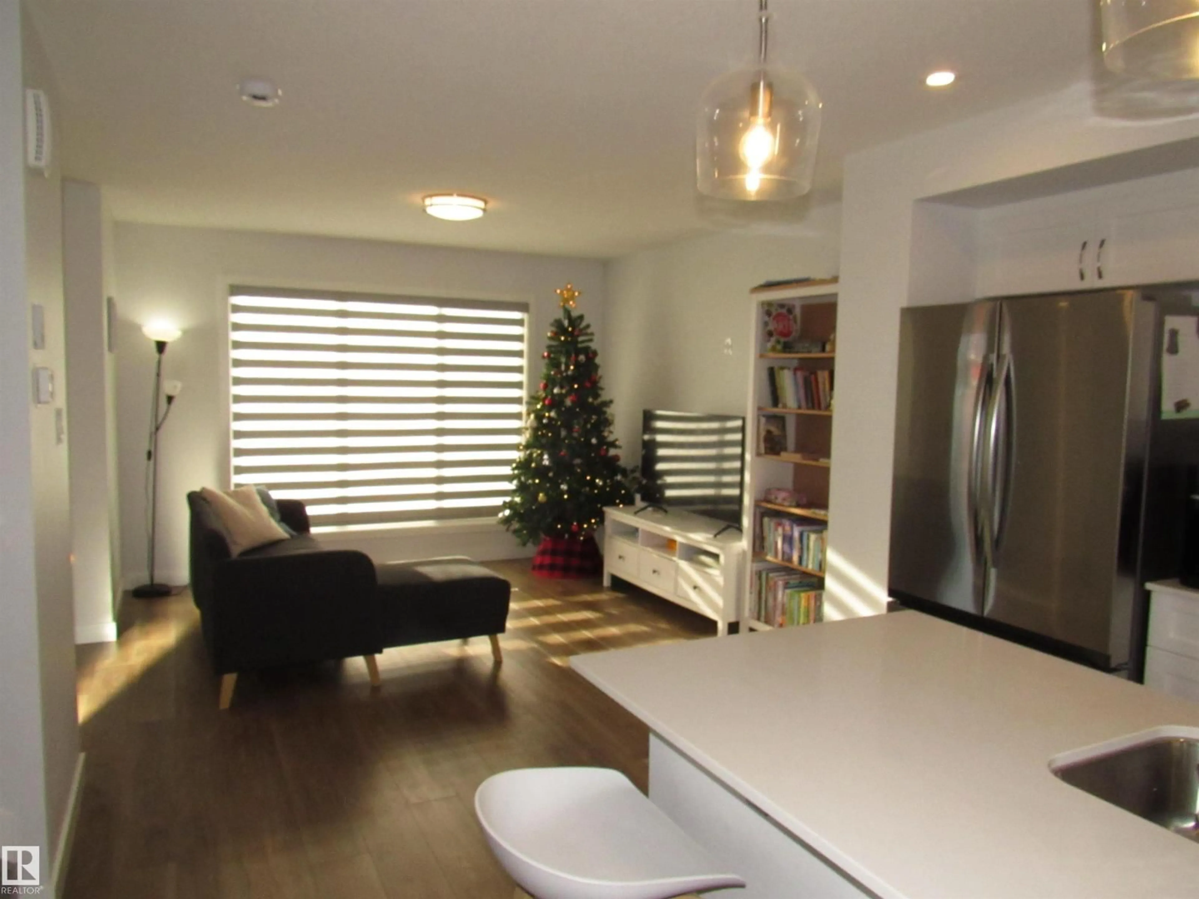 Unknown for 201 SUNLAND WY, Sherwood Park Alberta T8H2Y6