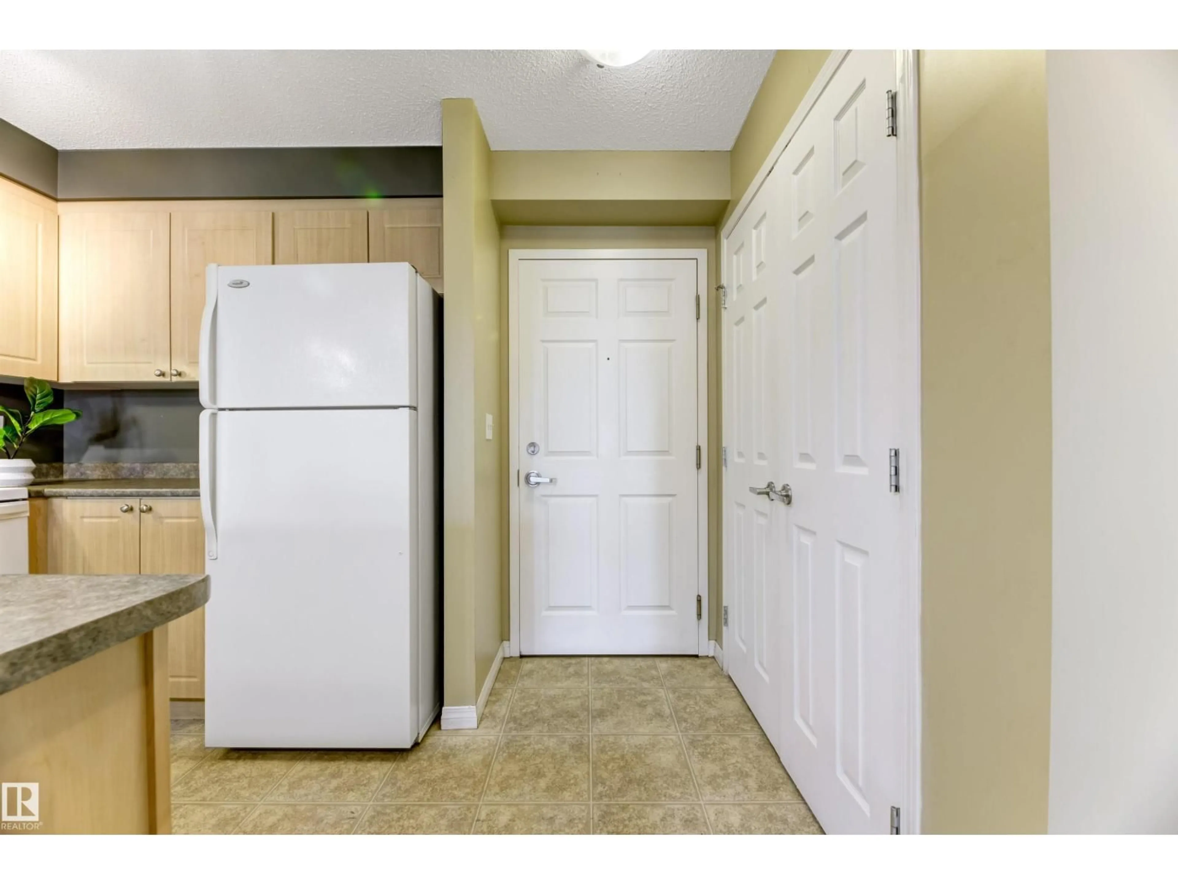 Standard kitchen, unknown for #412 - 630 MCALLISTER LO, Edmonton Alberta T6W1N3