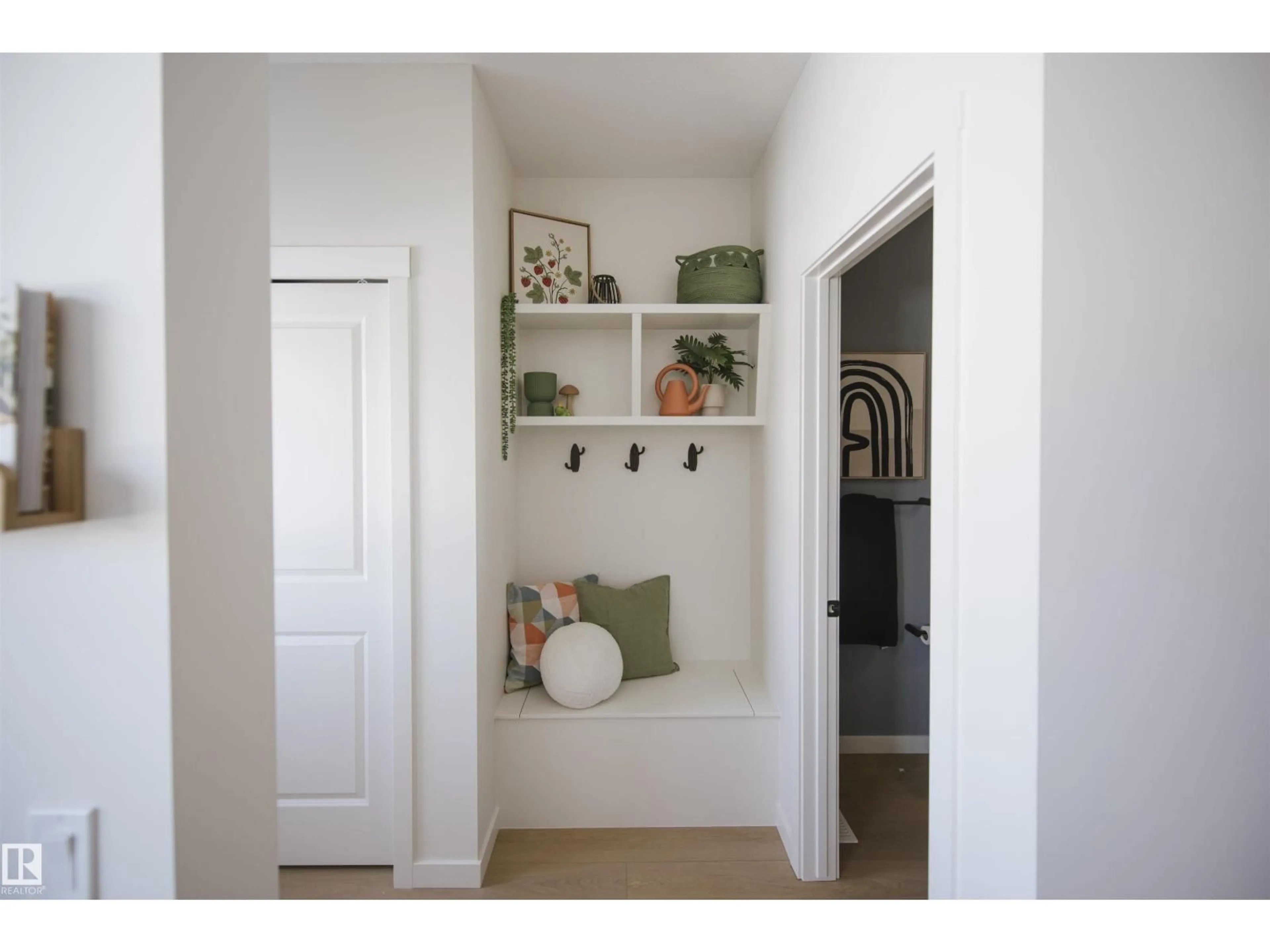 Indoor entryway for 2323 160 ST, Edmonton Alberta T6W4E5