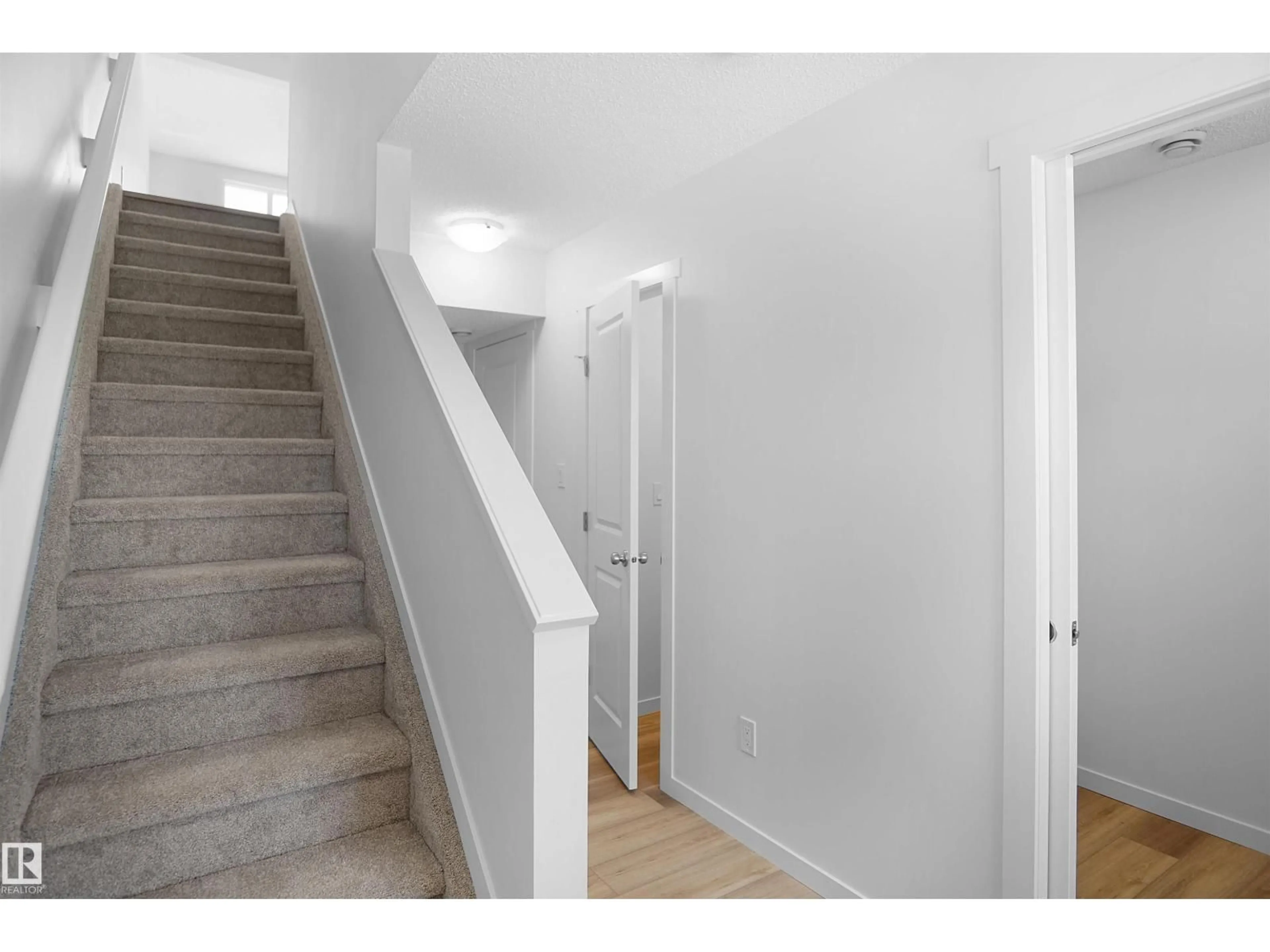 Unknown for #100 - 3705 141 ST, Edmonton Alberta T6W3J2