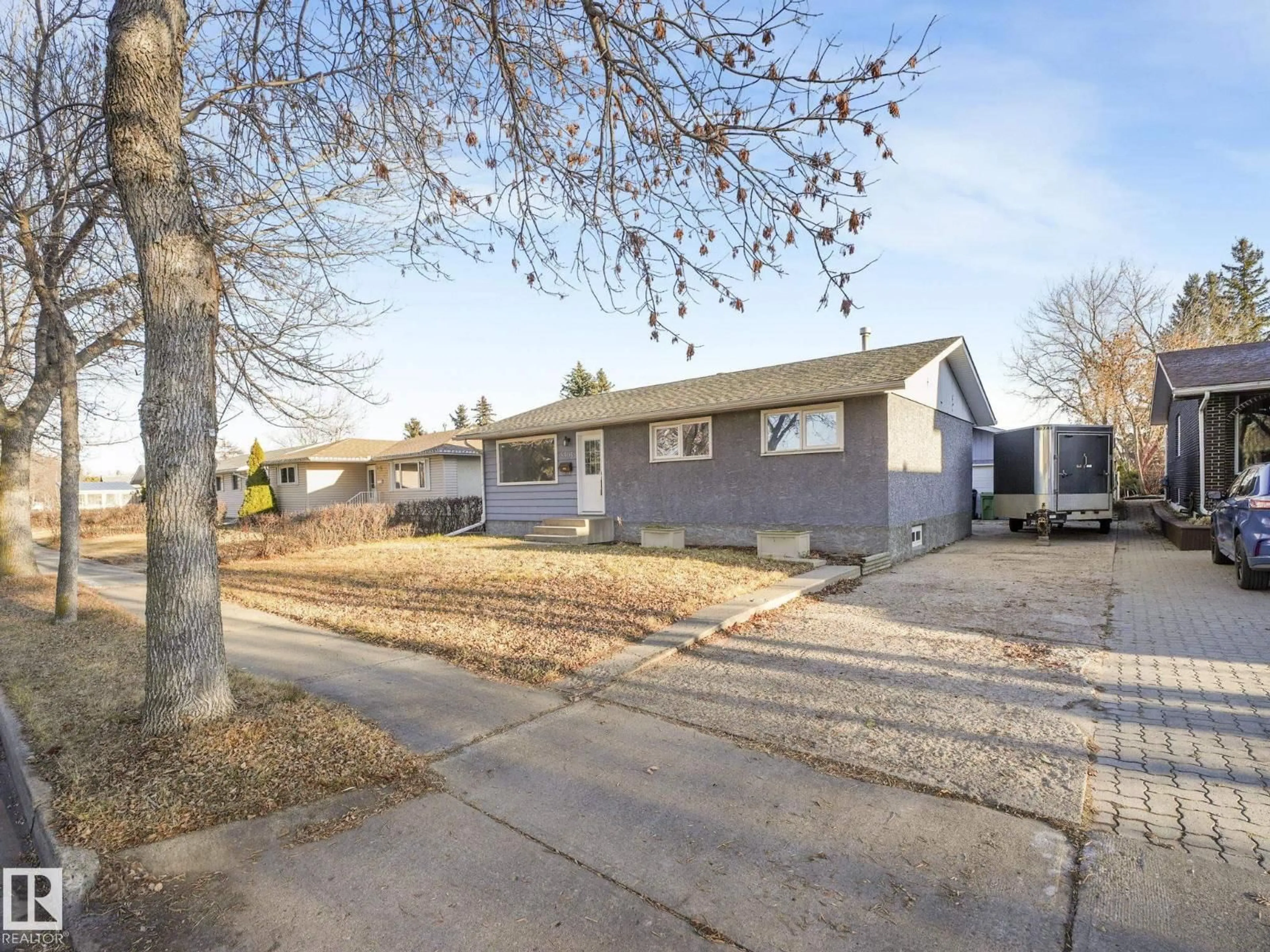 Unknown for 8905 92 AV, Fort Saskatchewan Alberta T8L1A3