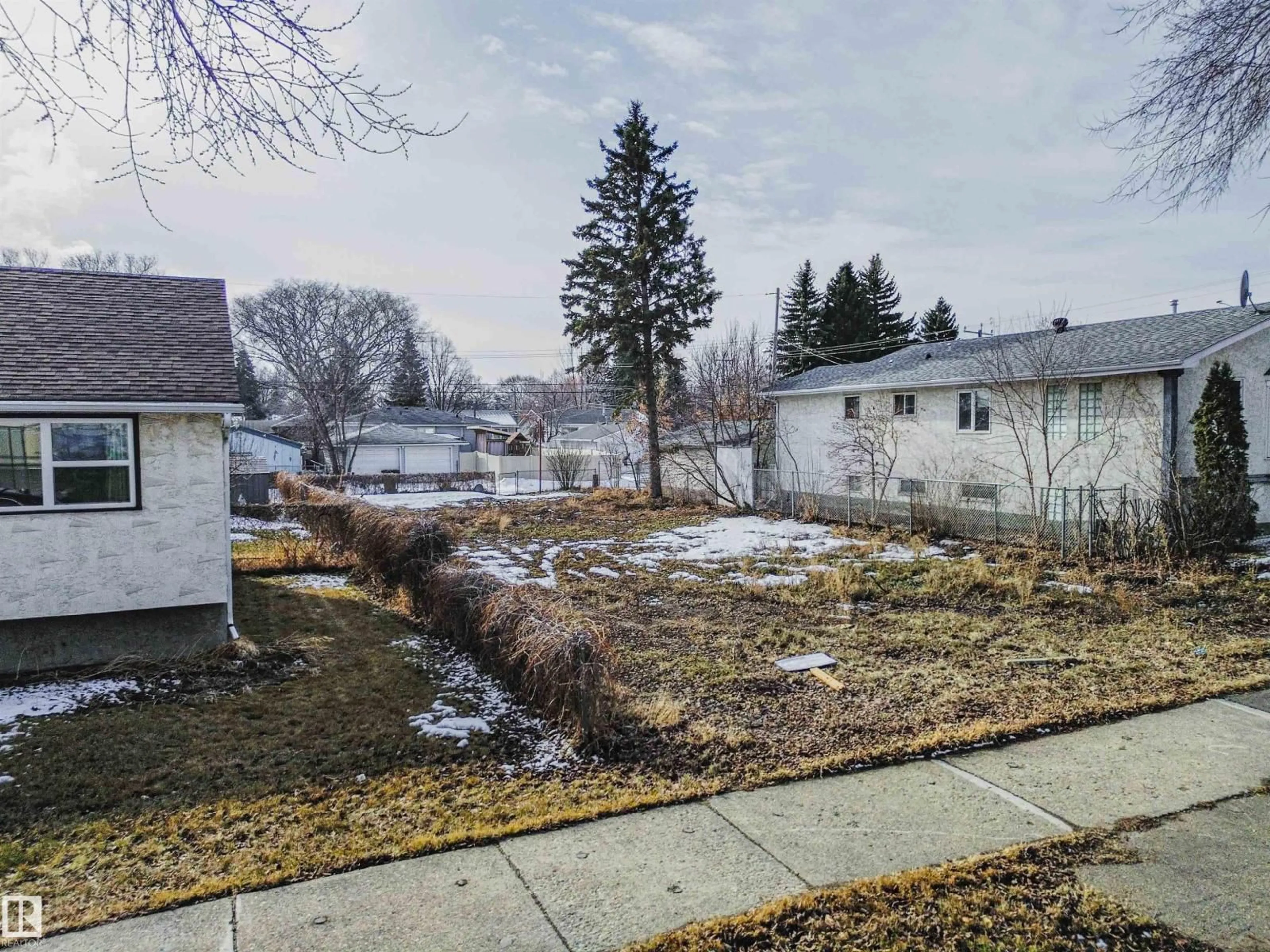 A pic from outside/outdoor area/front of a property/back of a property/a pic from drone, street for 3635 114 AV, Edmonton Alberta T6E4G5