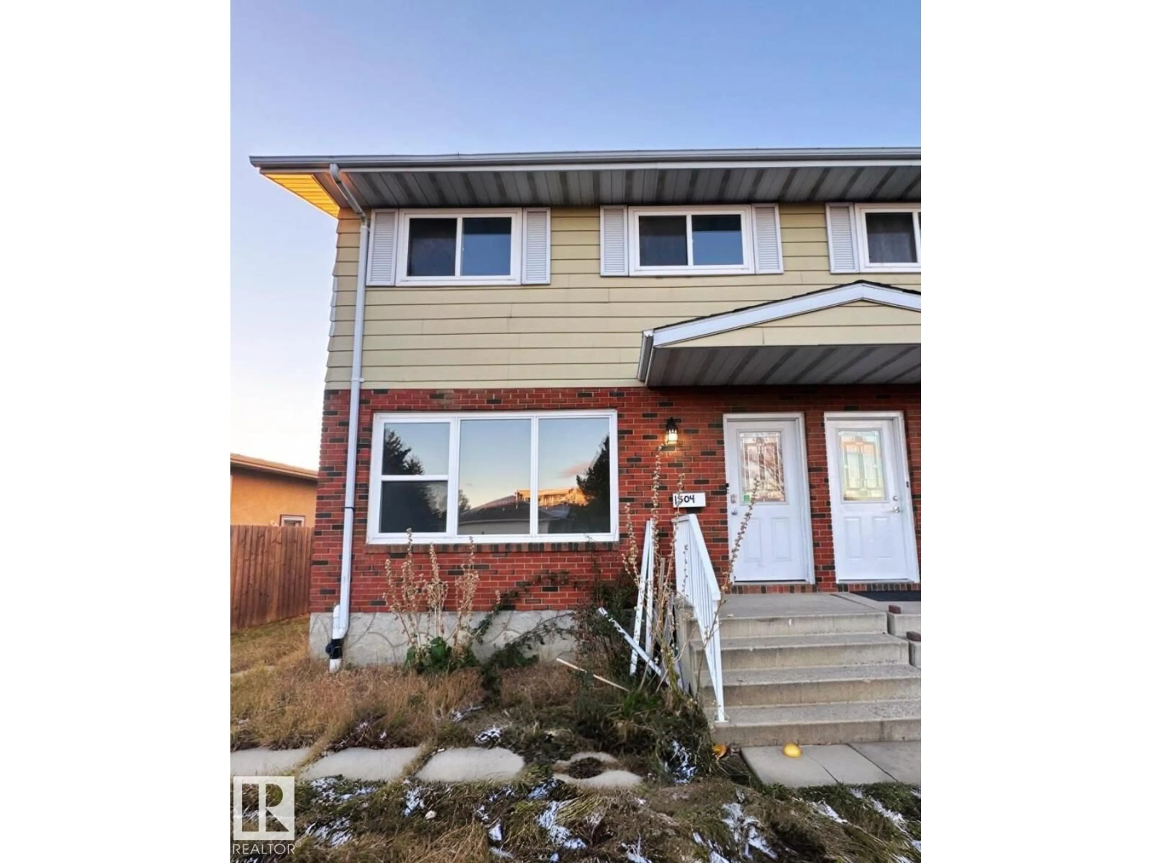 Unknown for 1504 62 ST, Edmonton Alberta T6L1S8