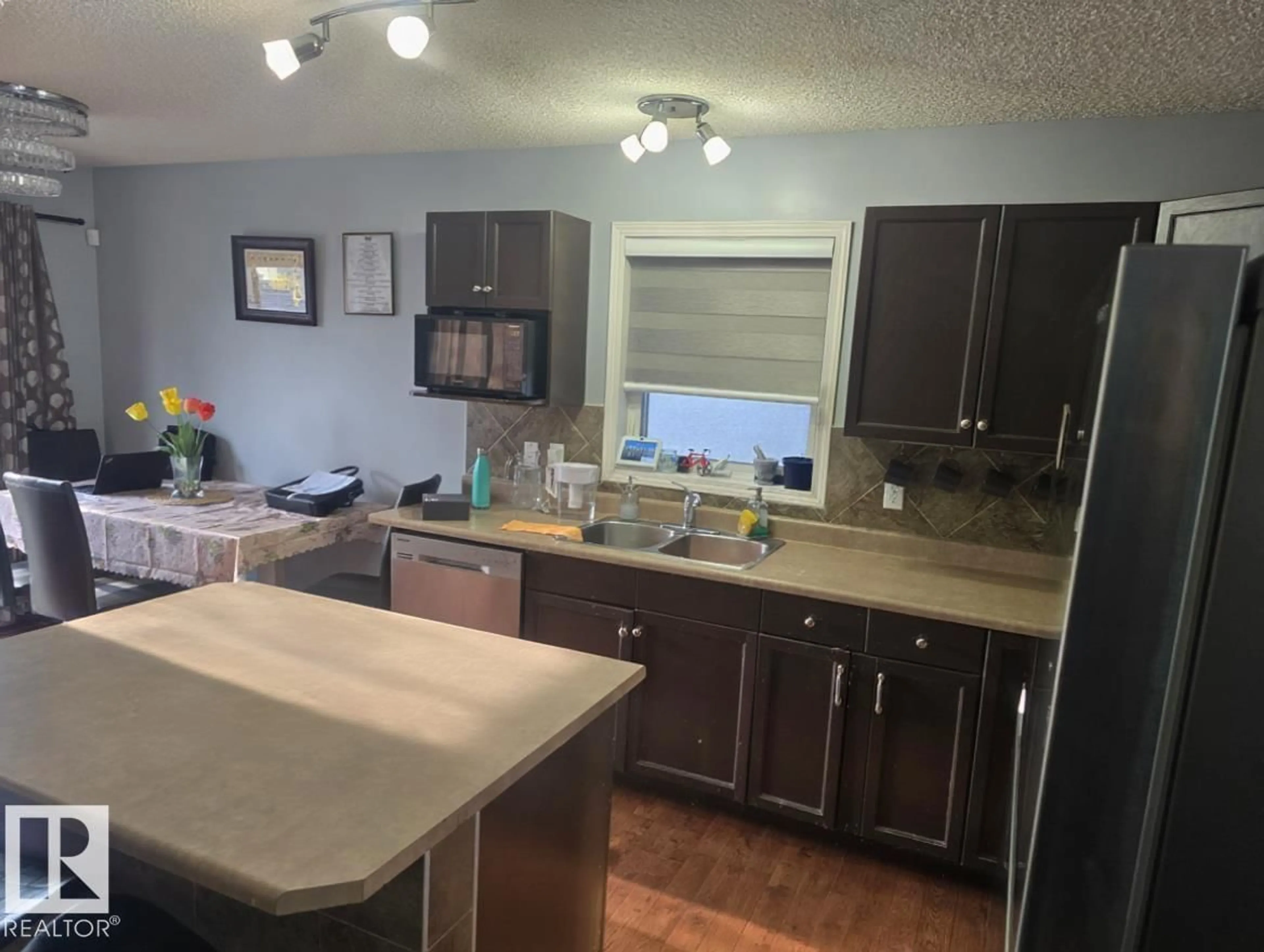 Unknown for #4 - 4350 23 ST, Edmonton Alberta T6T1X8