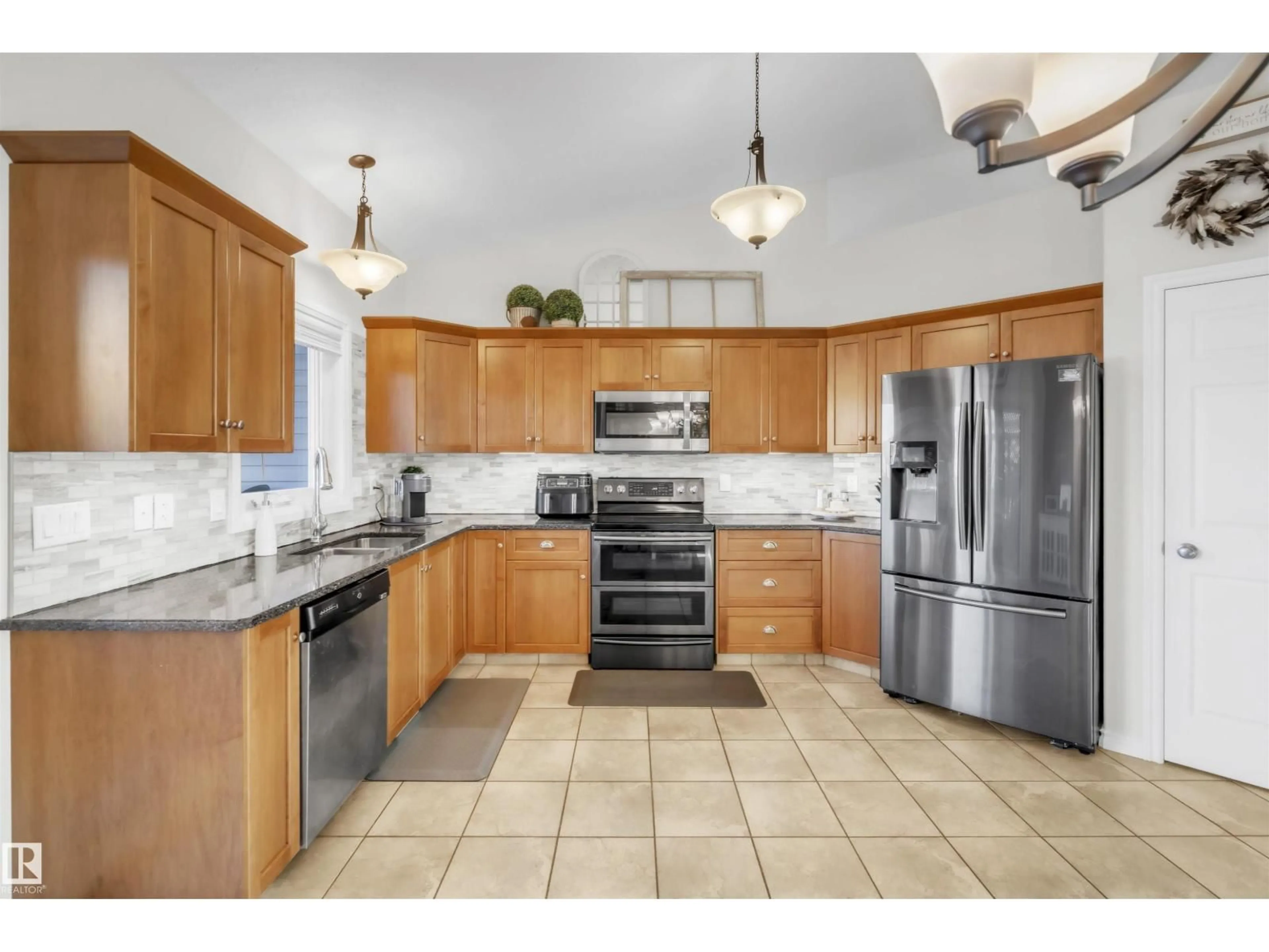 Unknown for 4916 59 AV, Cold Lake Alberta T9M0C2