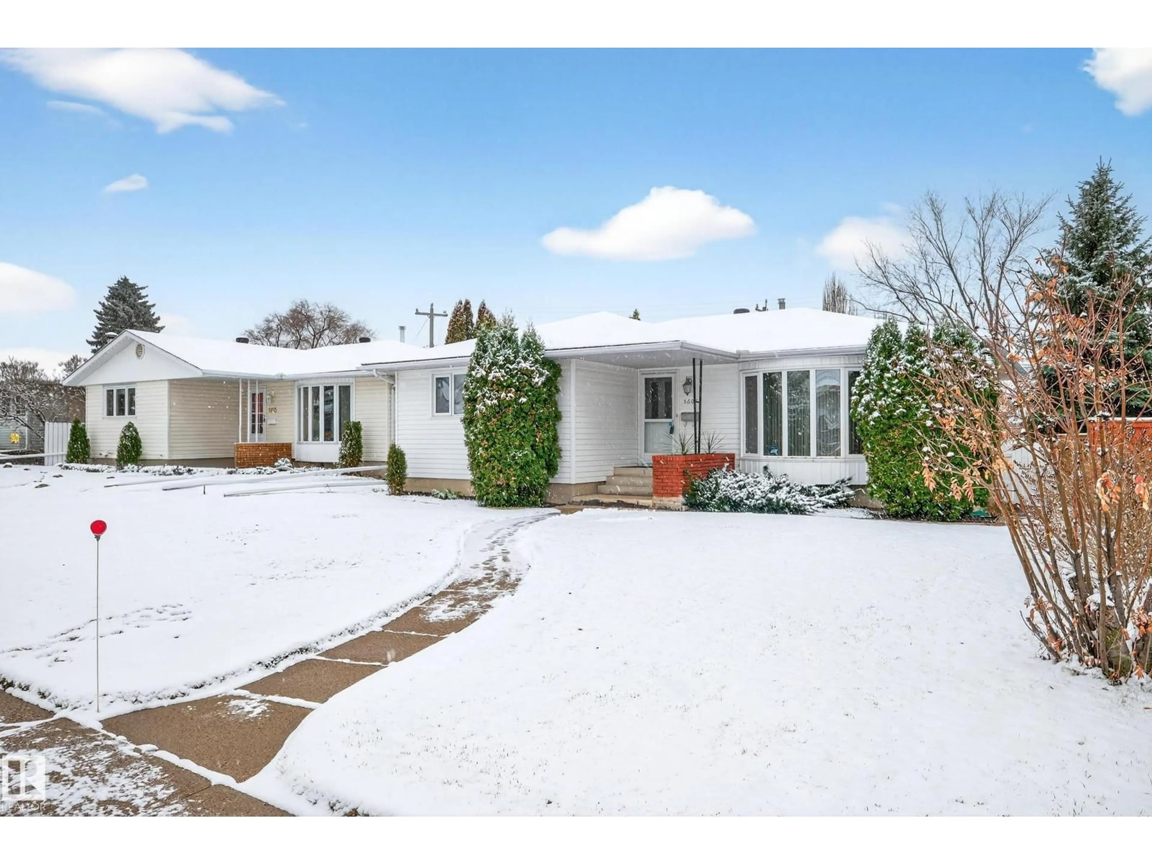 A pic from outside/outdoor area/front of a property/back of a property/a pic from drone, street for 5607 97 AV, Edmonton Alberta T6B1C3