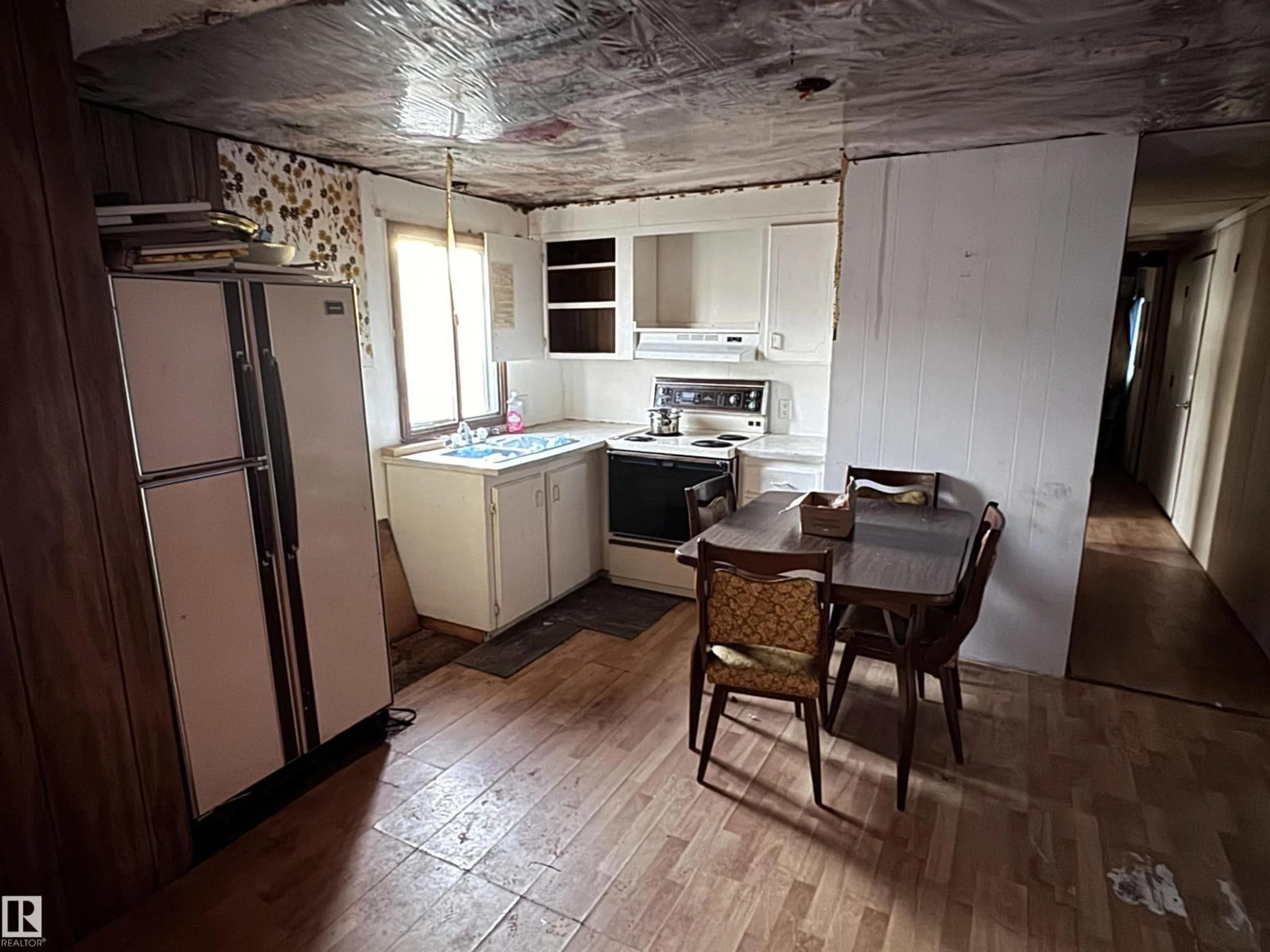 A pic of a room for 4748 50 ST, Vimy Alberta T0G2J0