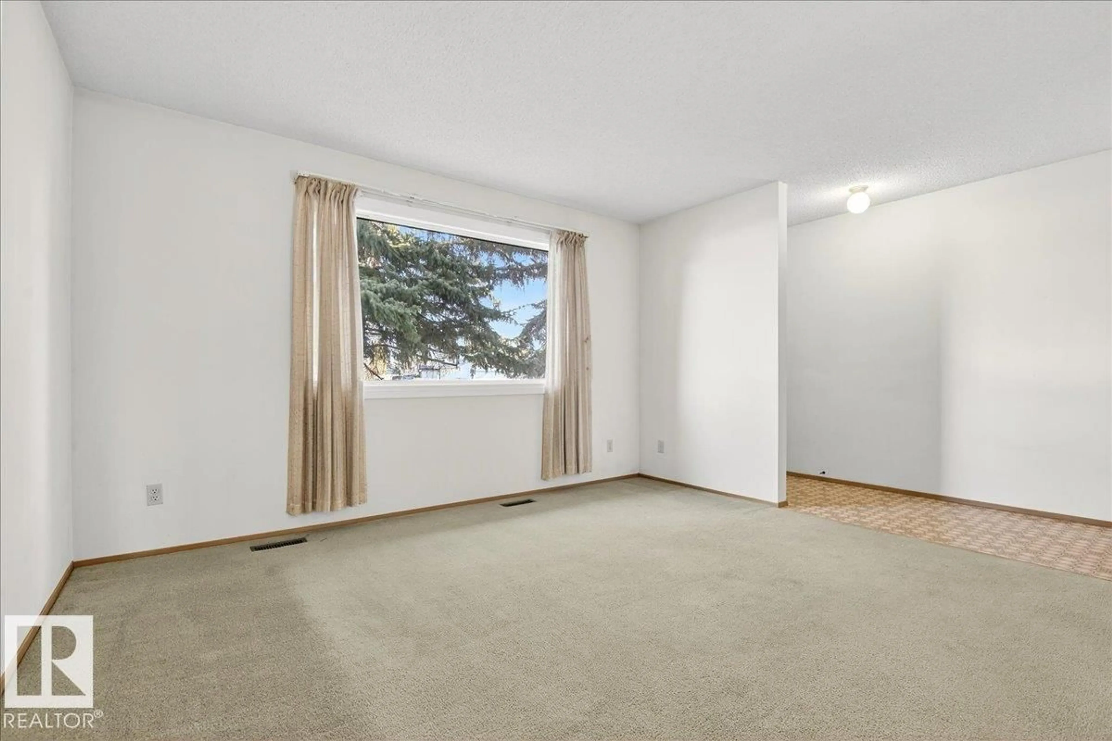 A pic of a room for NW - 5712 188 ST, Edmonton Alberta T6M2A5