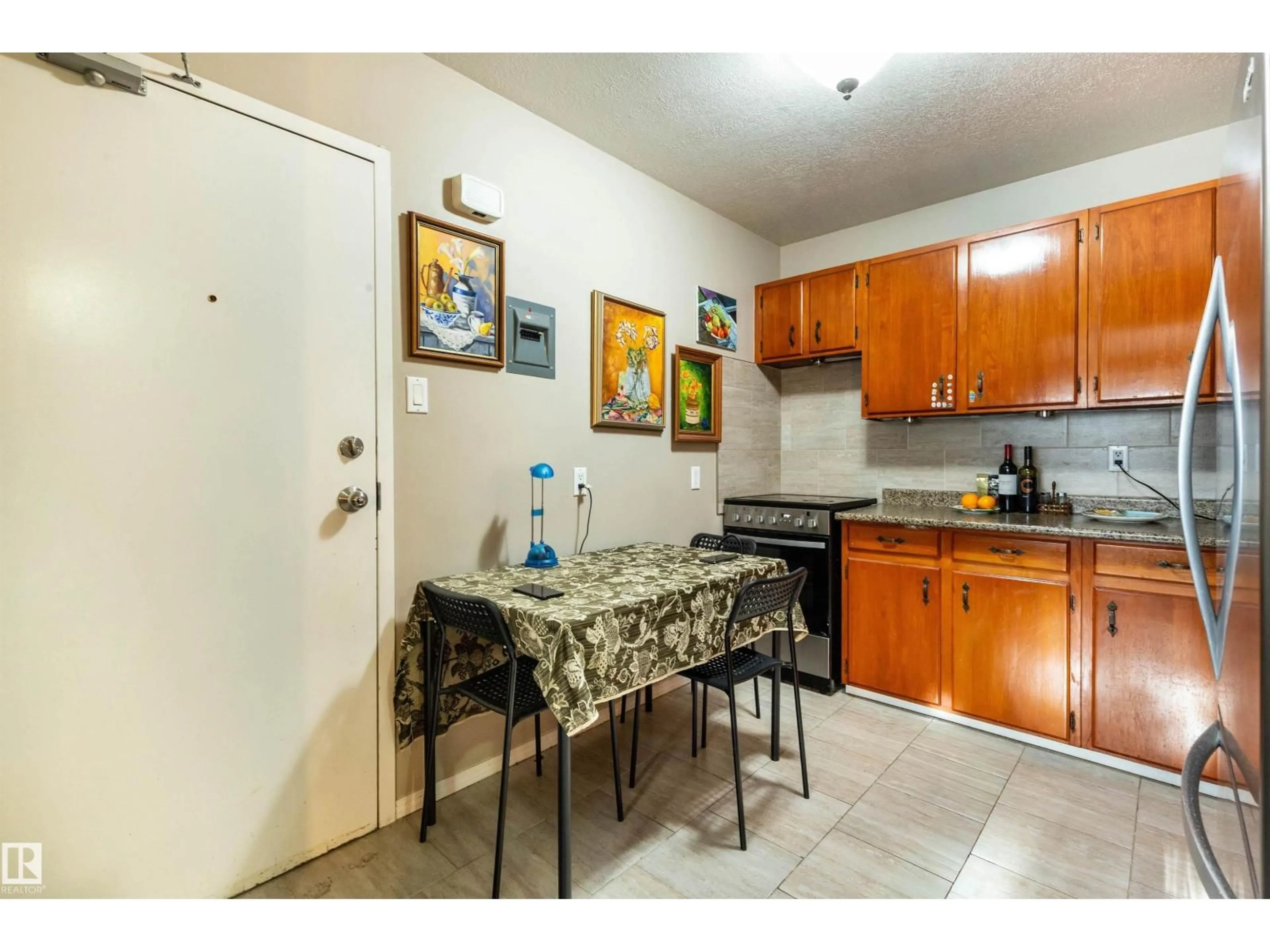 Standard kitchen, unknown for #6 - 15431 93 AV, Edmonton Alberta T5R5H4
