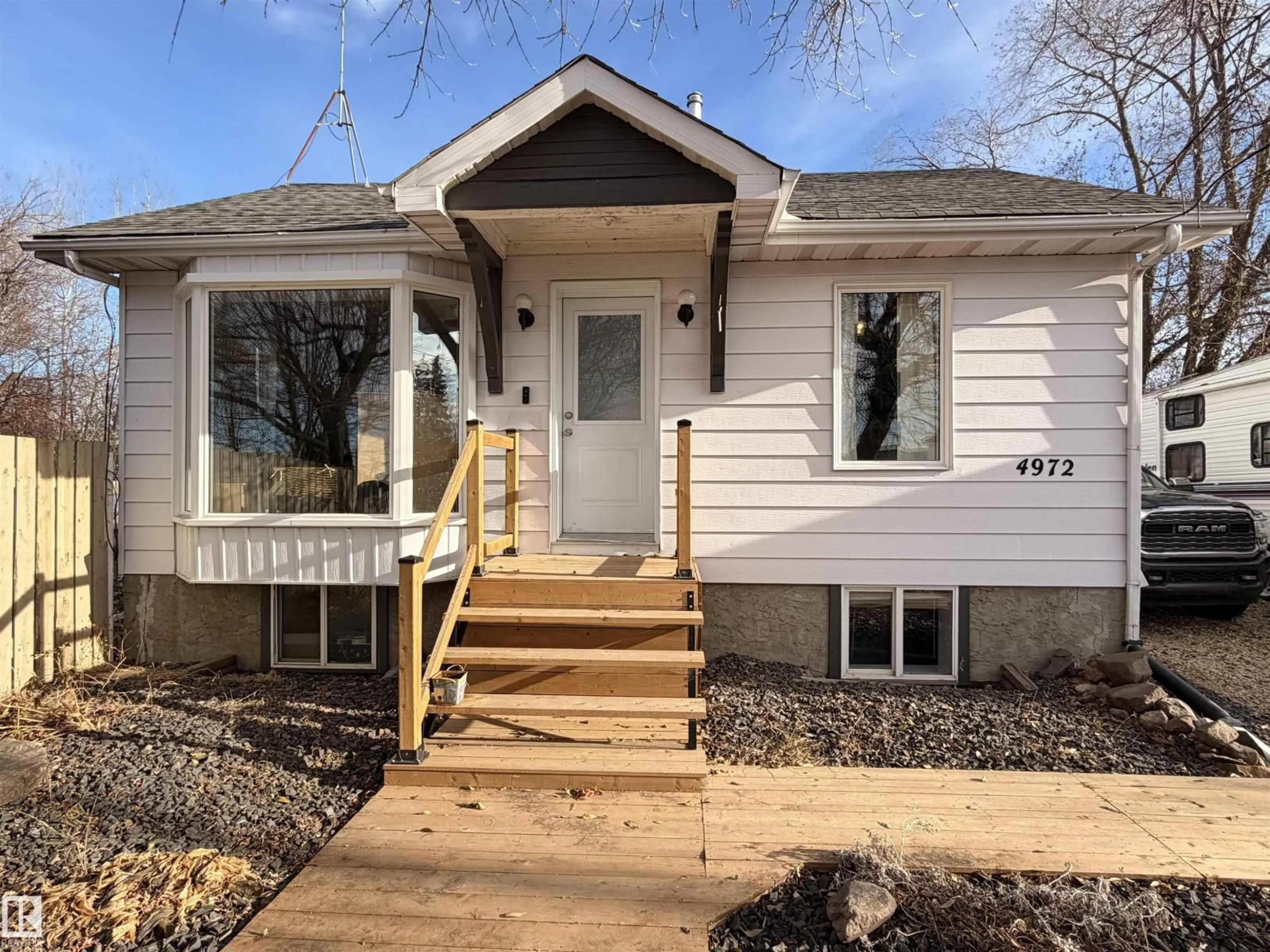 Home with vinyl exterior material, street for 4972 CENTRE ST, New Sarepta Alberta T0B3M3