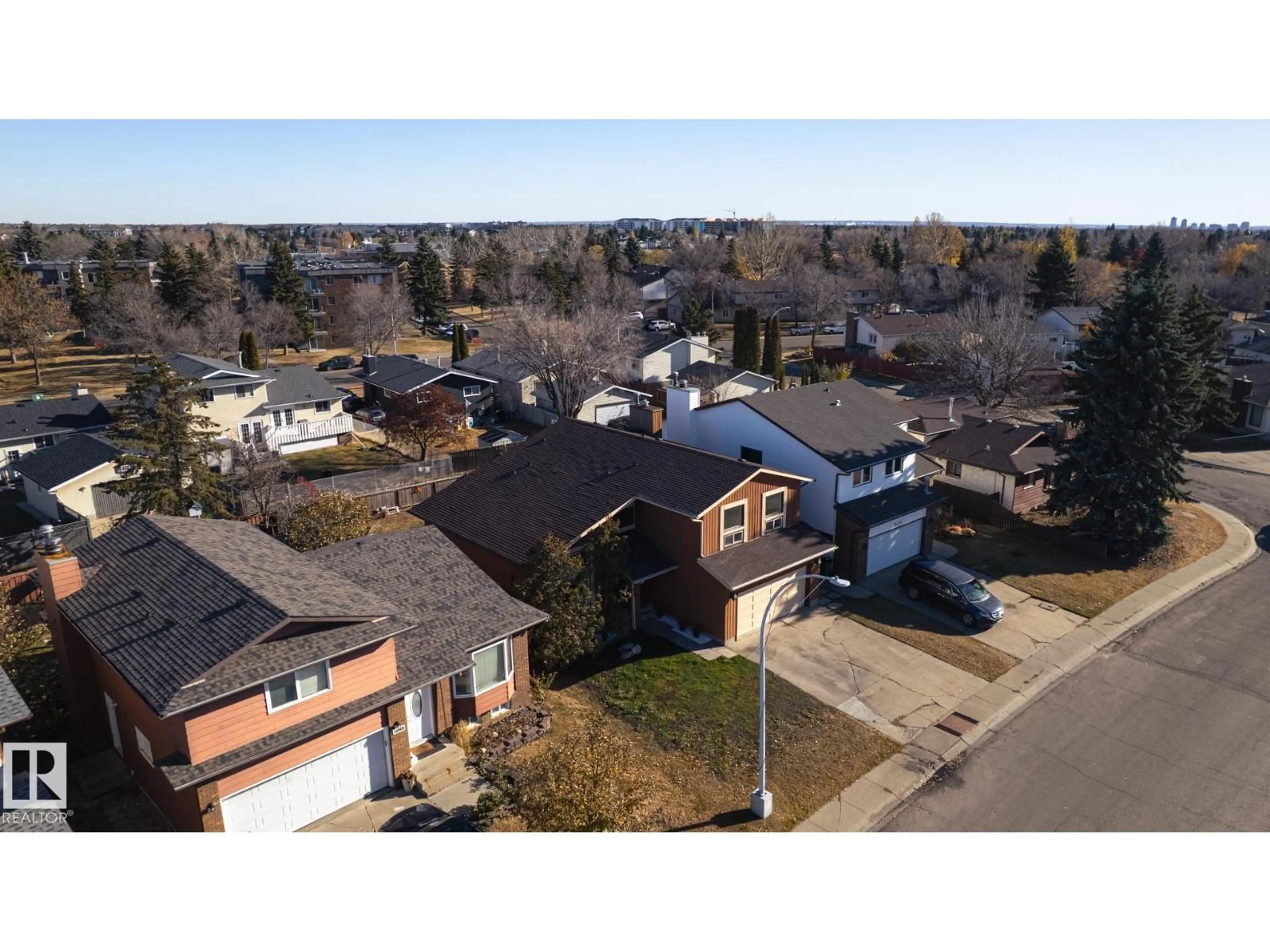 A pic from outside/outdoor area/front of a property/back of a property/a pic from drone, street for NW - 14339 122 ST, Edmonton Alberta T5X3R5