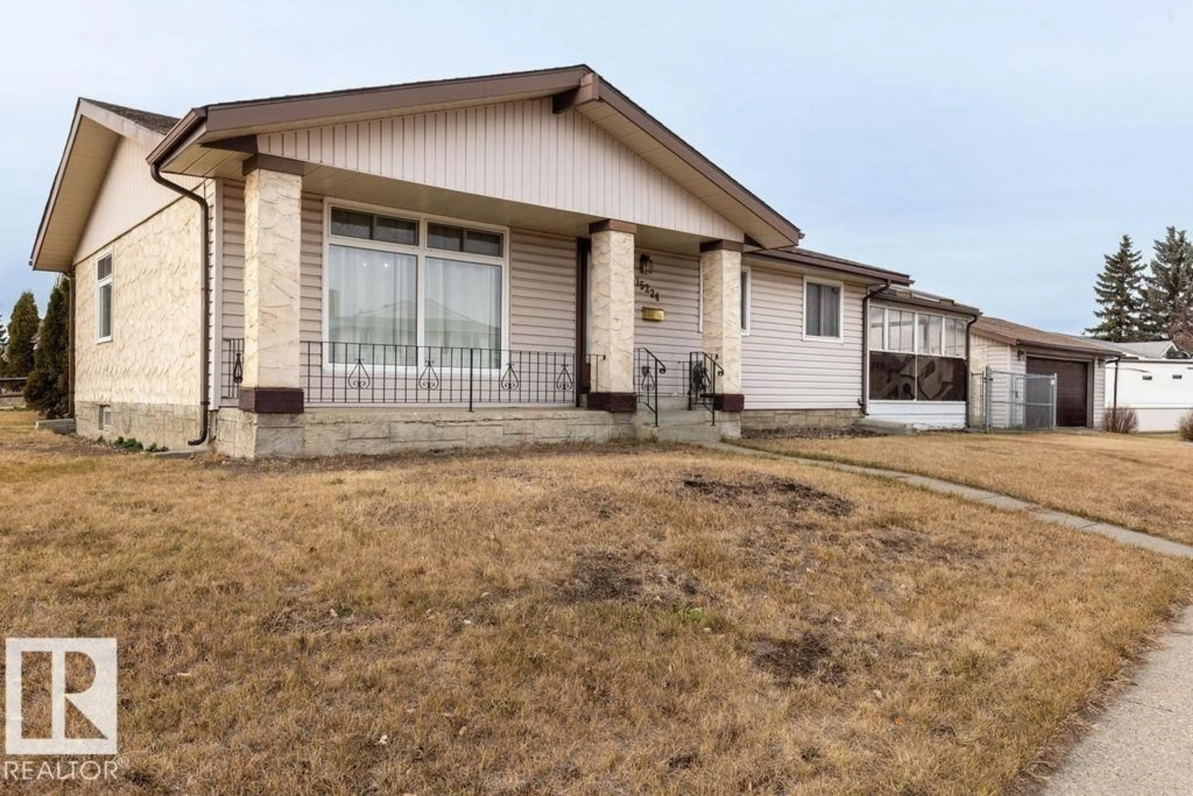 Unknown for NW - 15224 117 ST, Edmonton Alberta T5X1R5