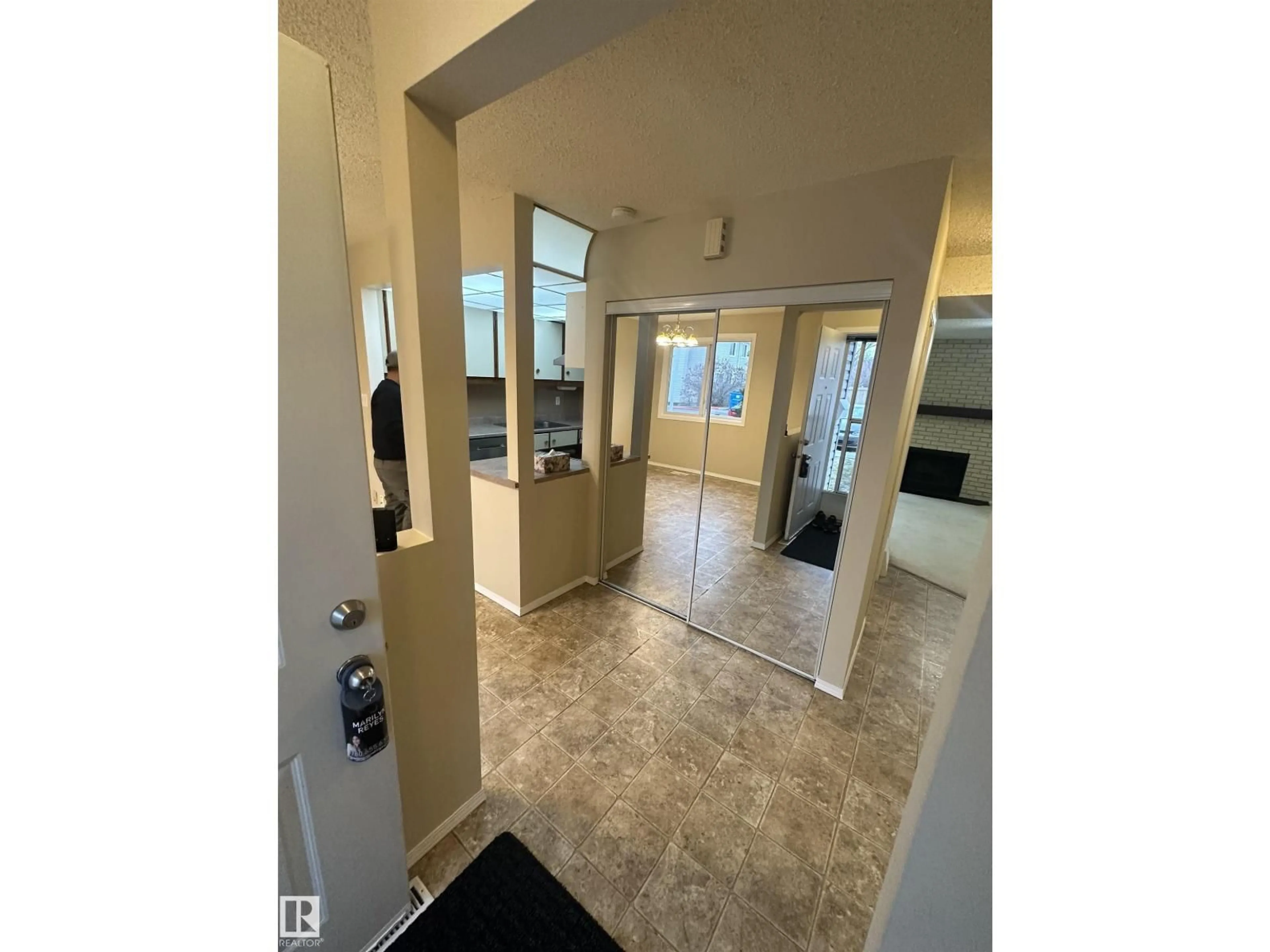 Unknown for #8 - 3221 119 ST, Edmonton Alberta T6J5K7