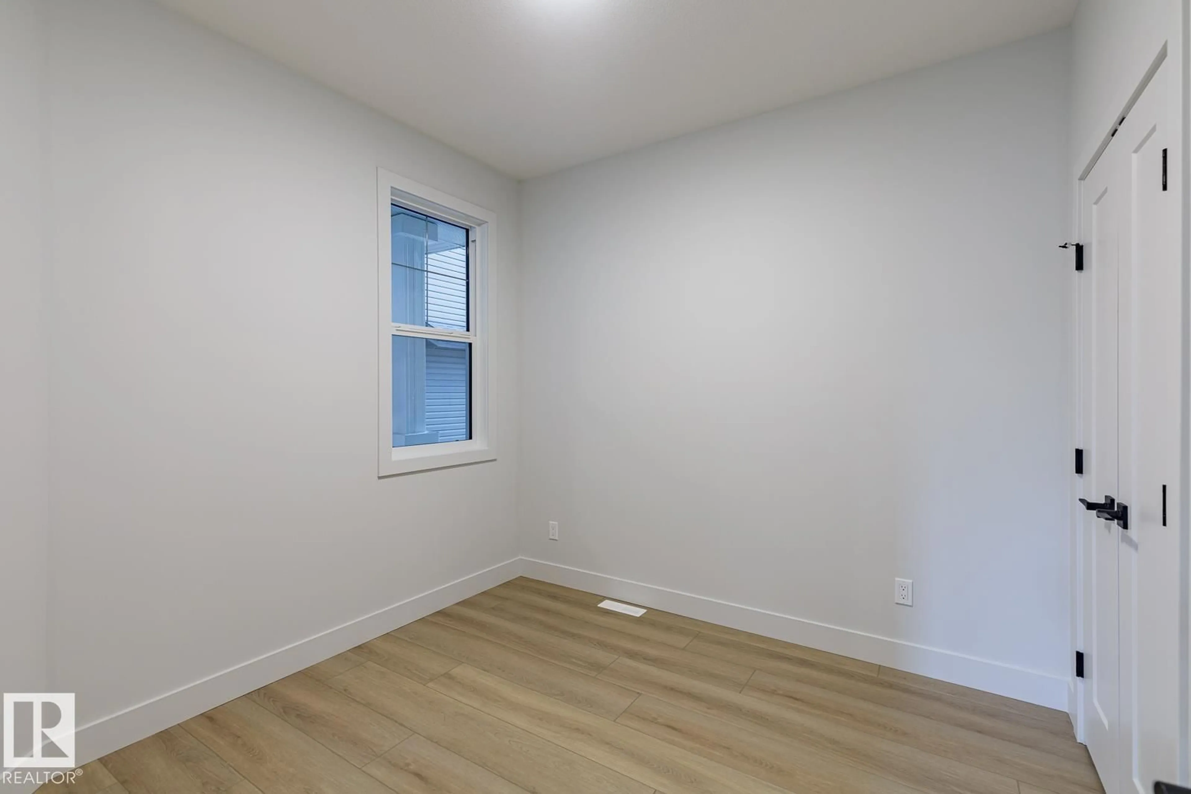 A pic of a room for NW - 13039 212 ST, Edmonton Alberta T6W5E1