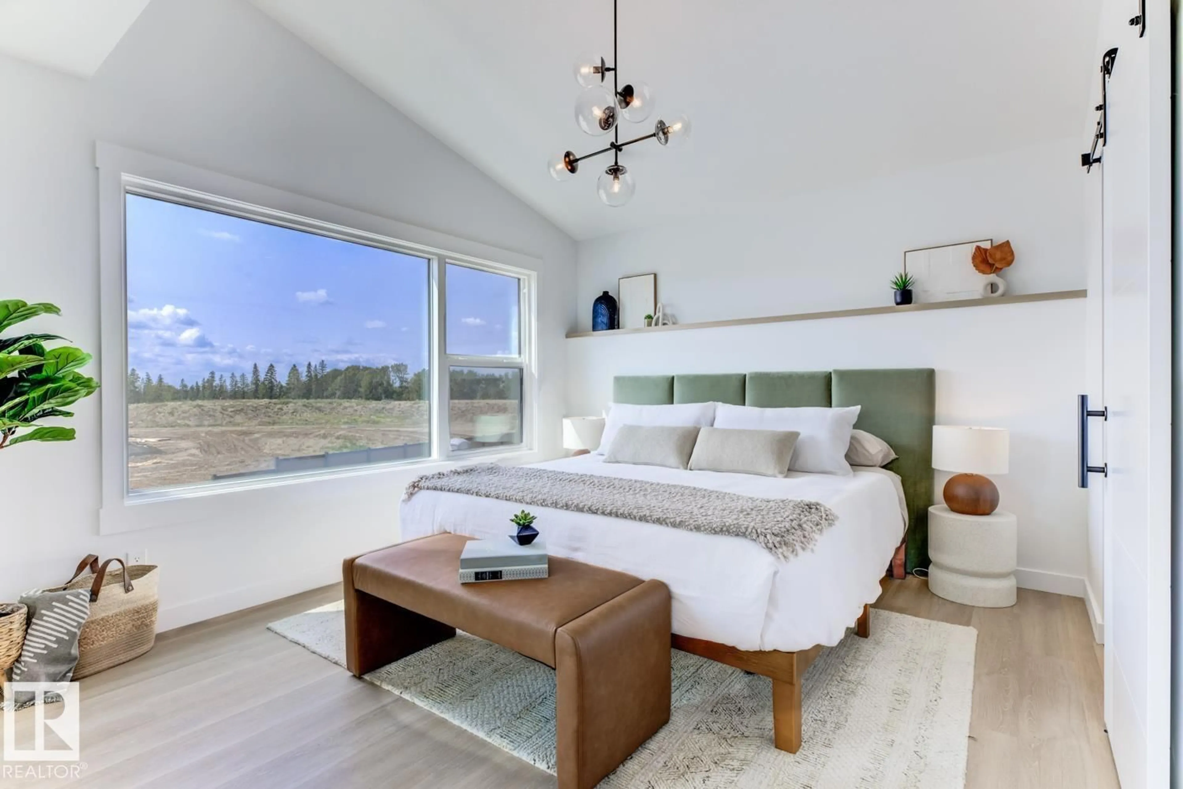 Bedroom with bed, unknown for SW SW - 5407 HAWTHORN RU, Edmonton Alberta T6X3K5